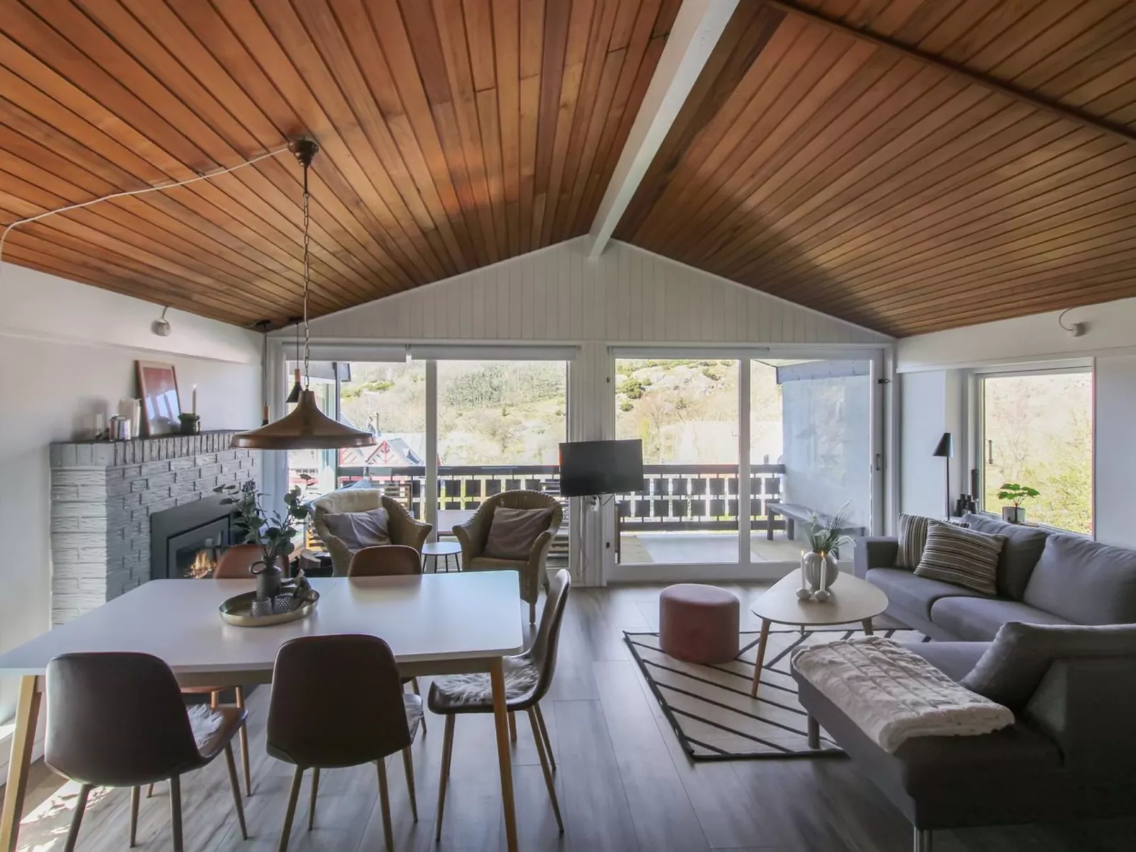 "Takenya" - 400m from the sea-Drinnen