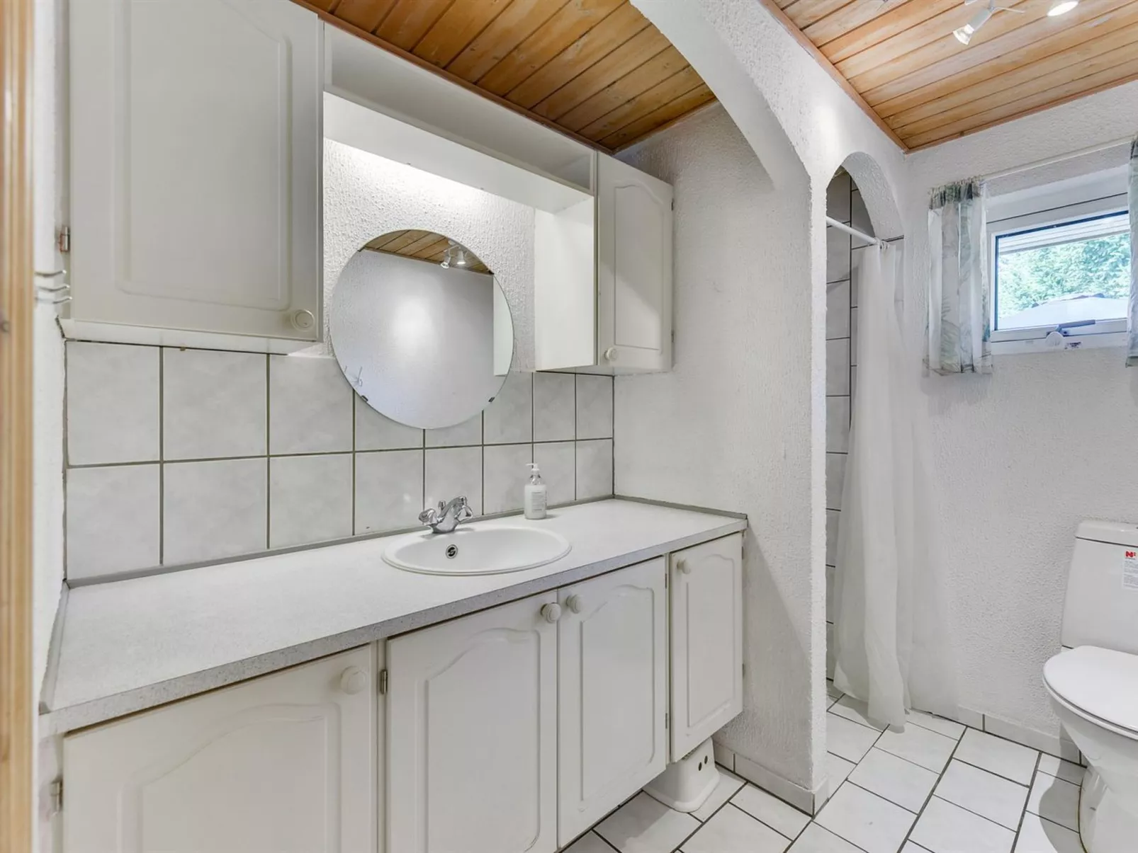 "Billing" - 11km from the sea-Drinnen