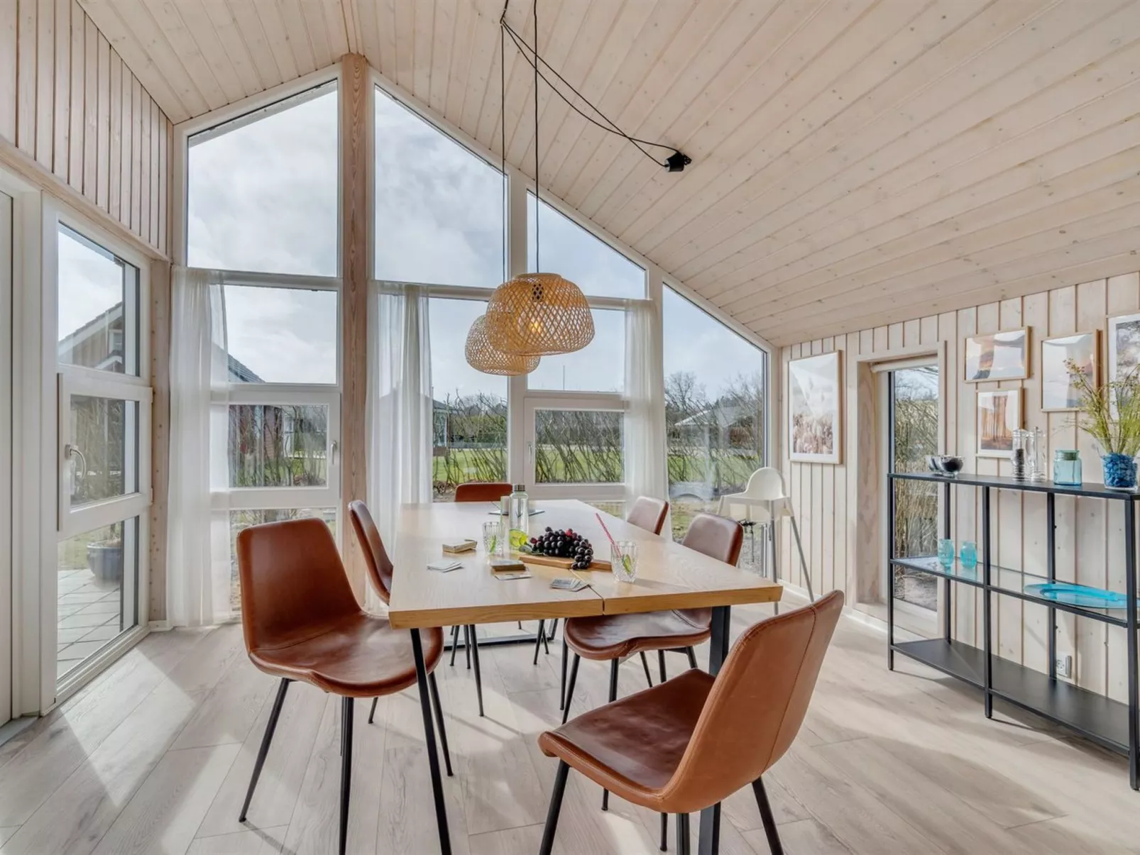 "Gudmundine" - 350m to the fjord-Inside