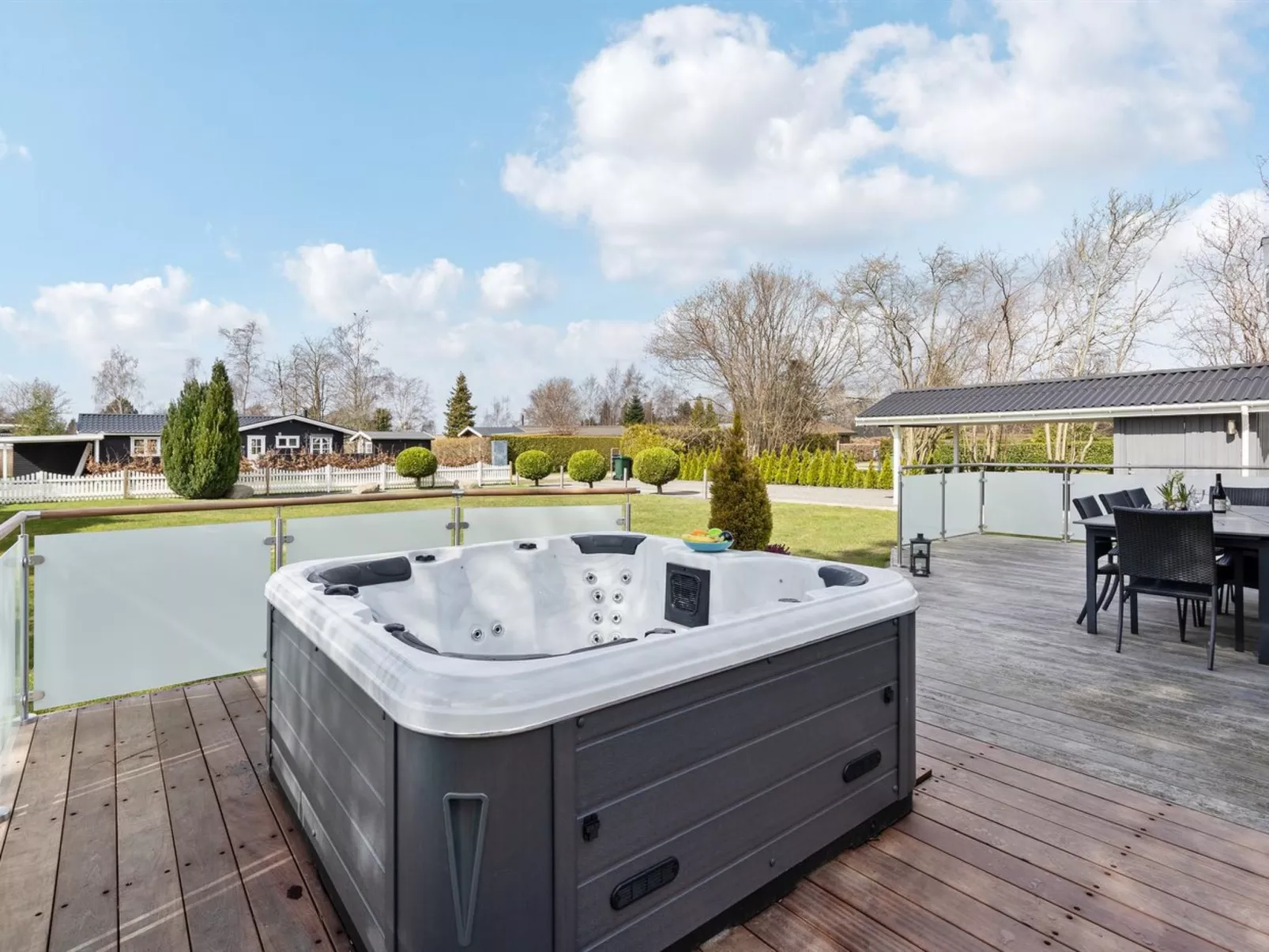 "Justiina" - 800m from the sea-Outside