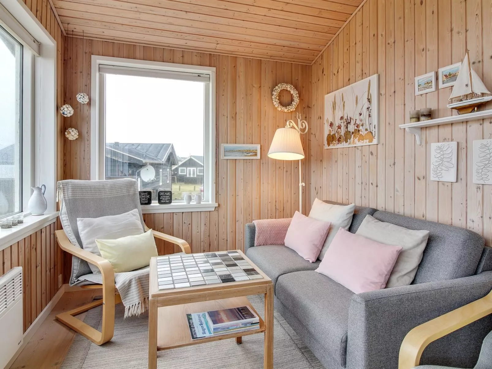 "Freydis" - 92m from the sea-Inside