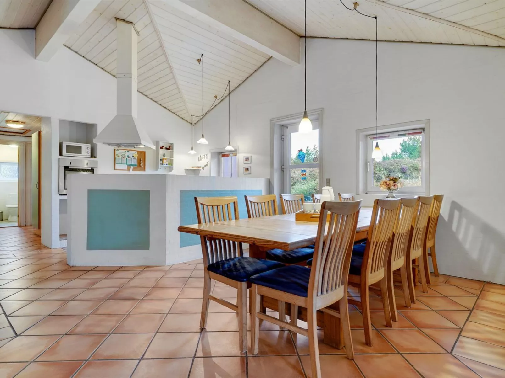 "Asdis" - 2.8km from the sea-Drinnen