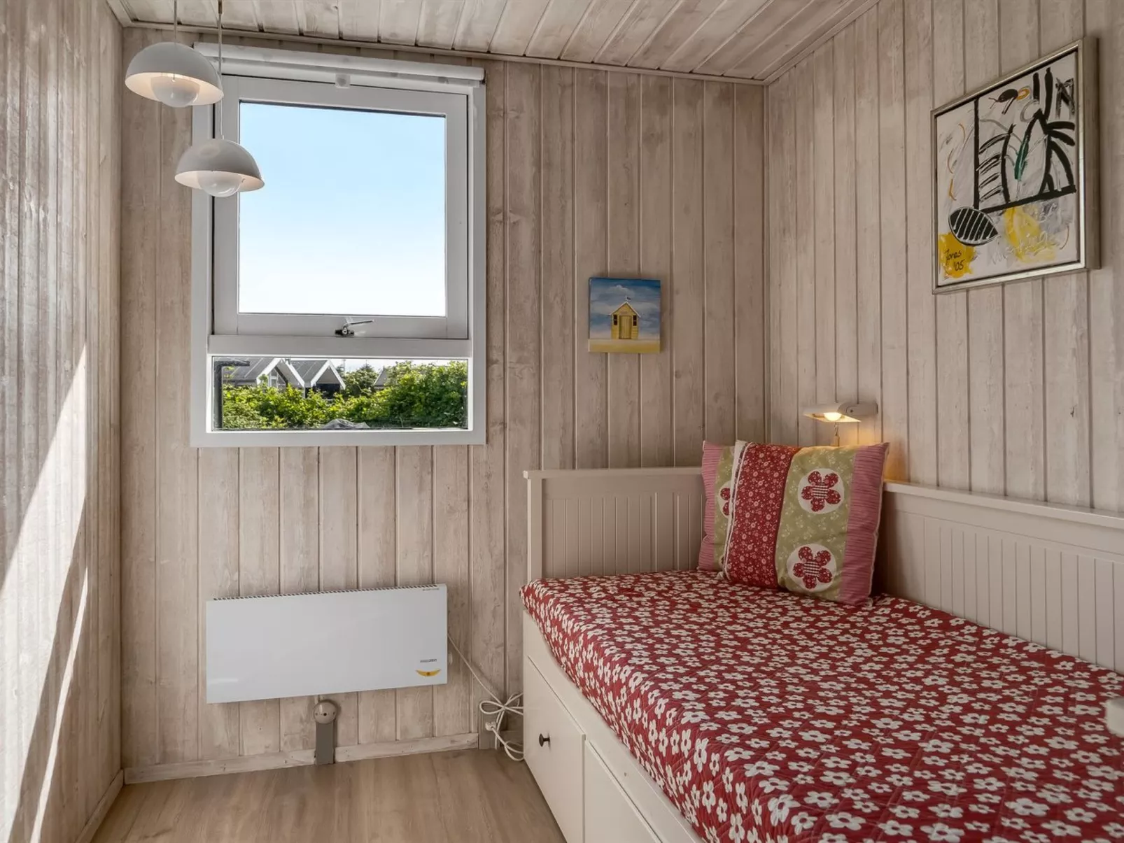 "Klakke" - 900m from the sea-Inside