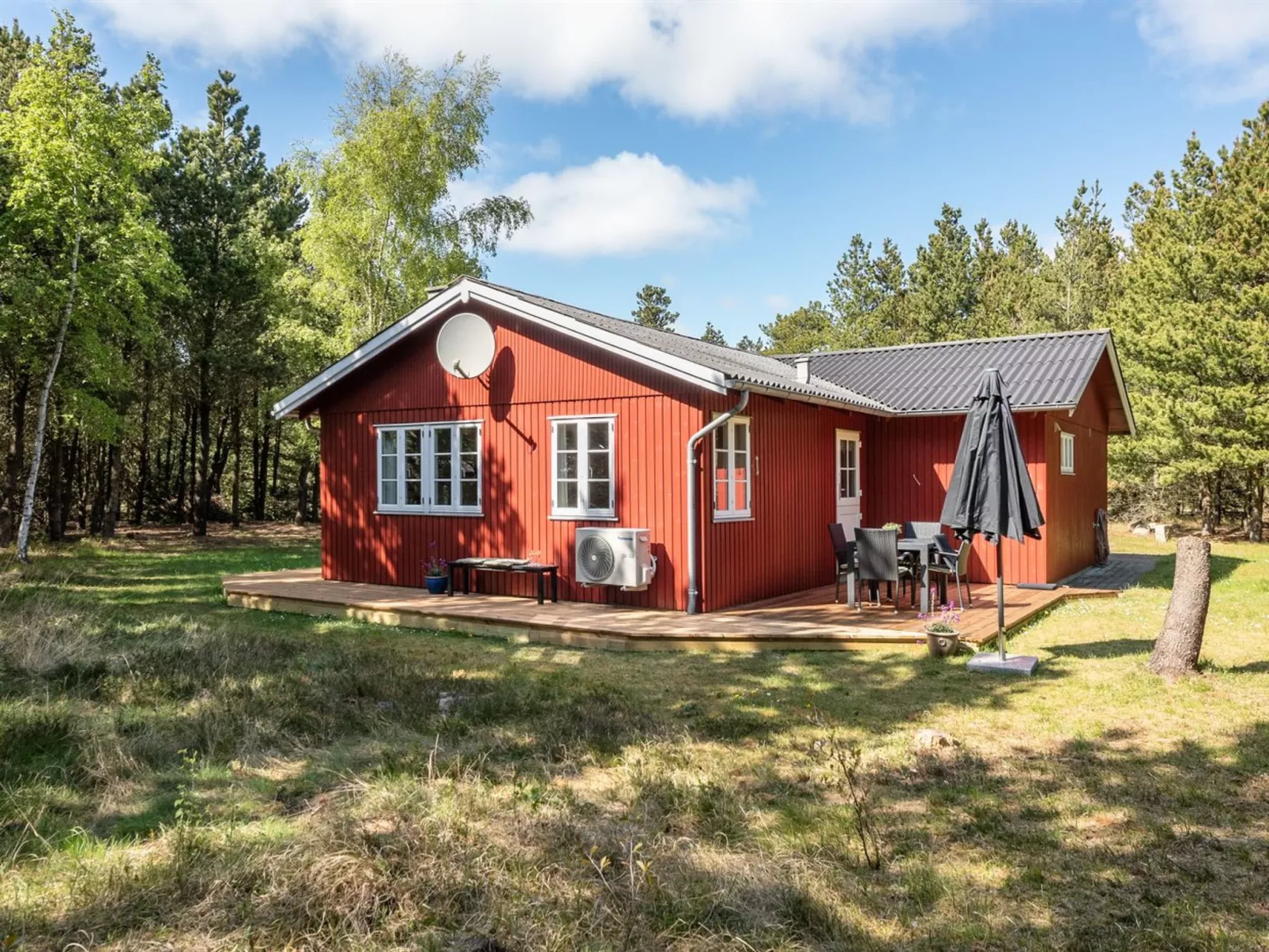 "Epiphania" - 900m from the sea-Outside