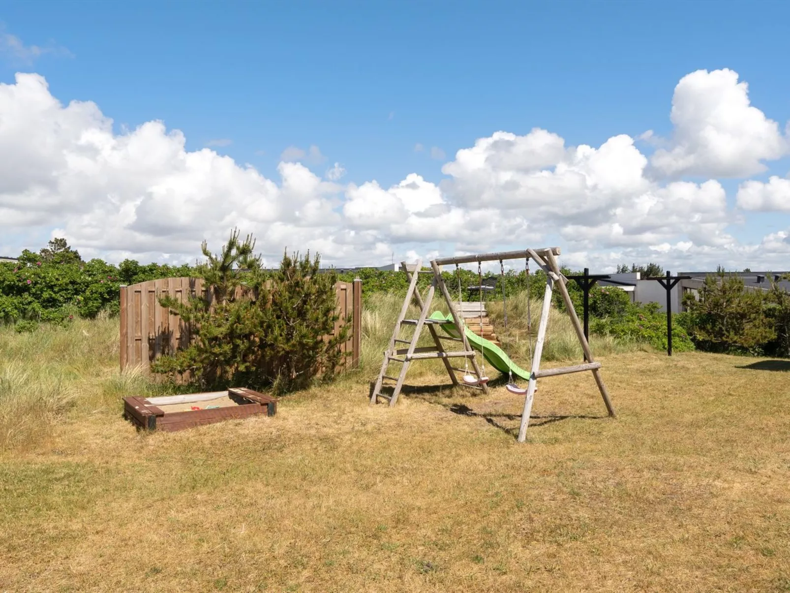 "Freek" - 400m from the sea-Outside