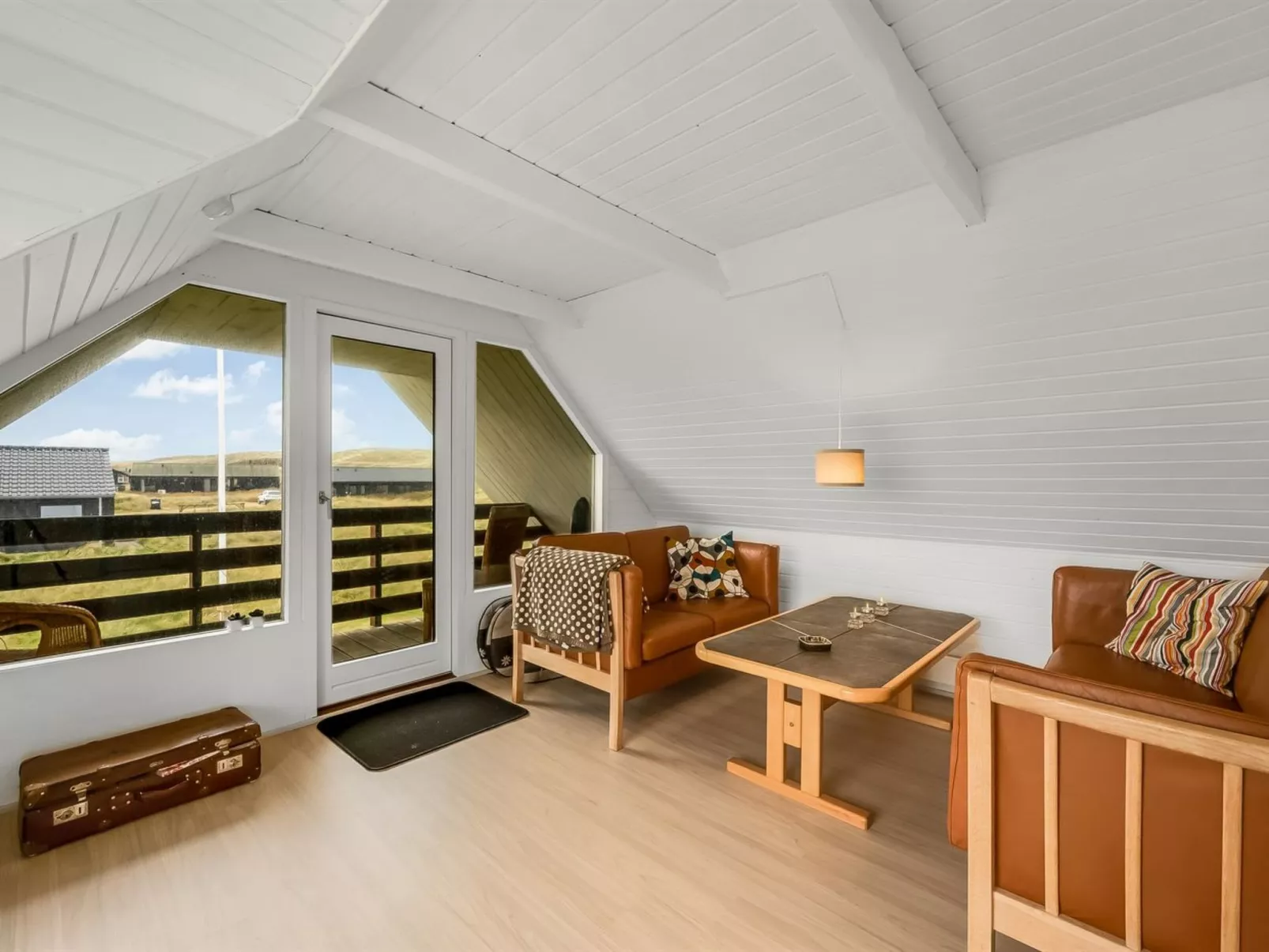 "Eringisl" - 50m from the sea-Drinnen