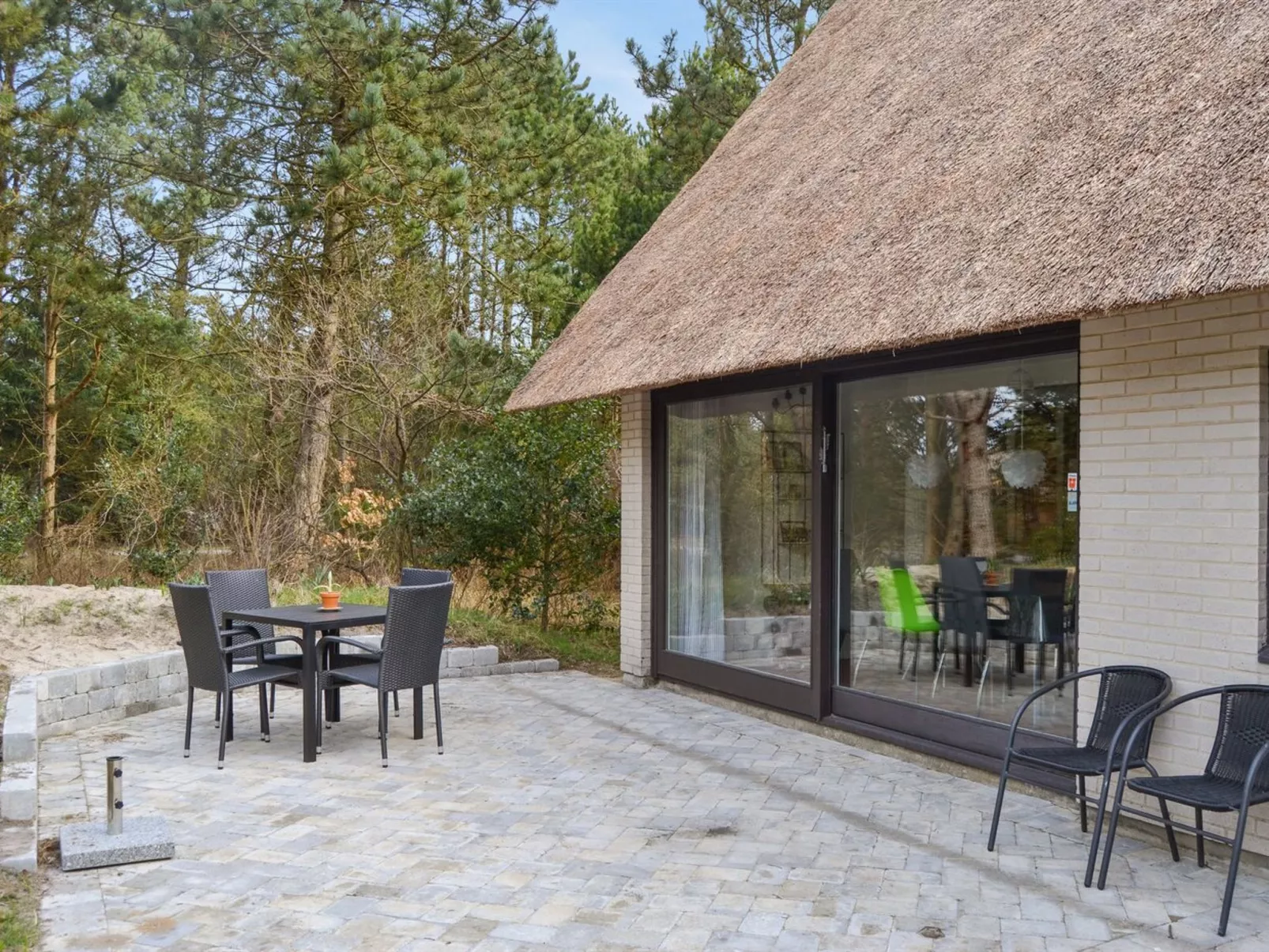 "Emilla" - 3.8km from the sea-Draußen