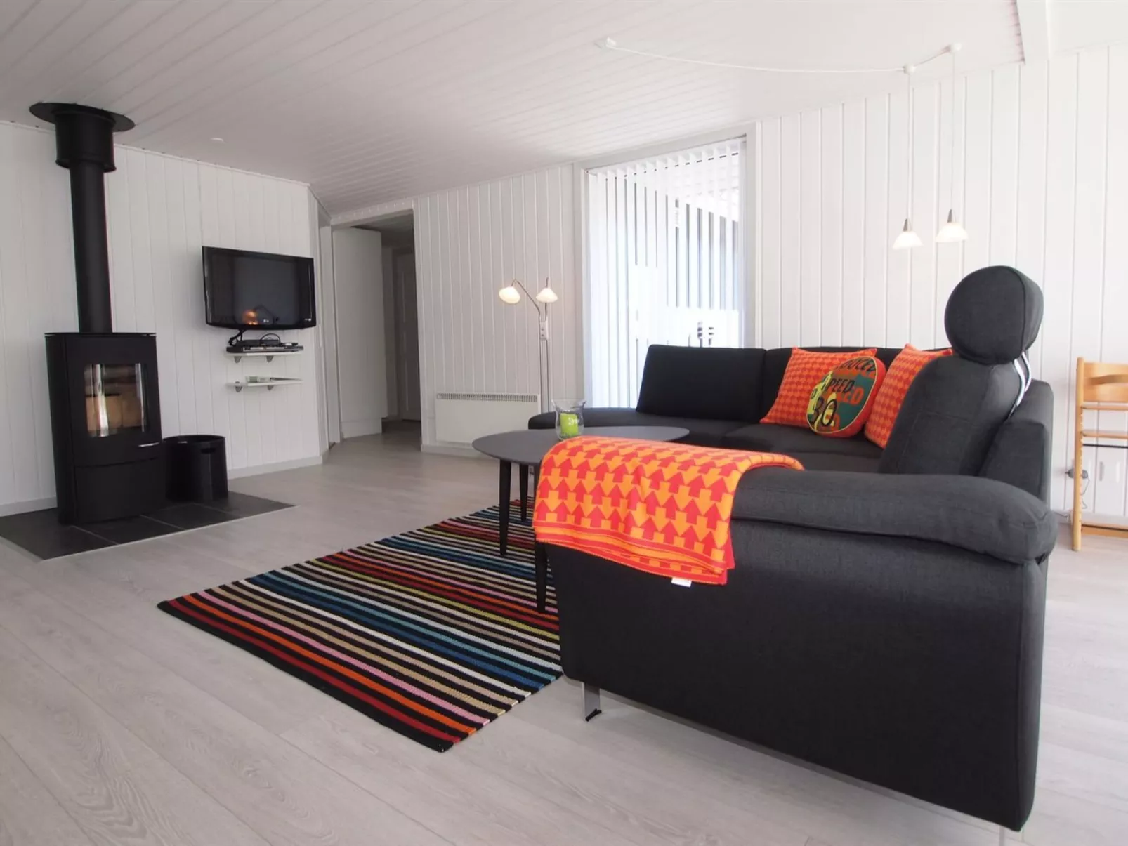 "Emmarenze" - 400m from the sea-Inside