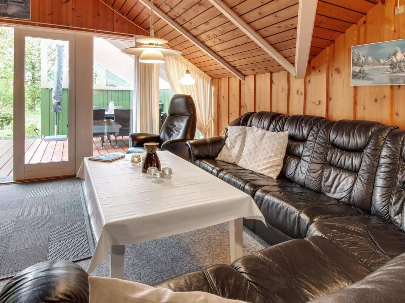 "Sebiorn" - 300m to the fjord-Inside