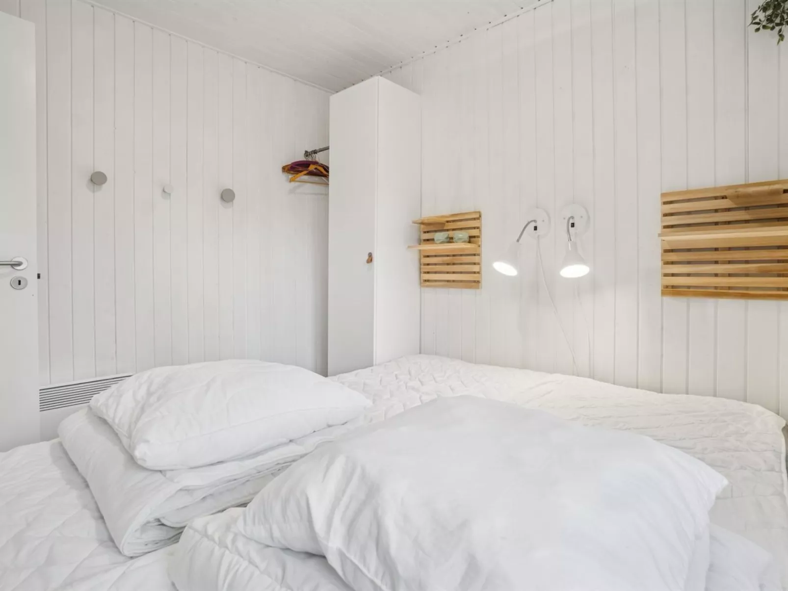 "Blakke" - 250m from the sea-Inside