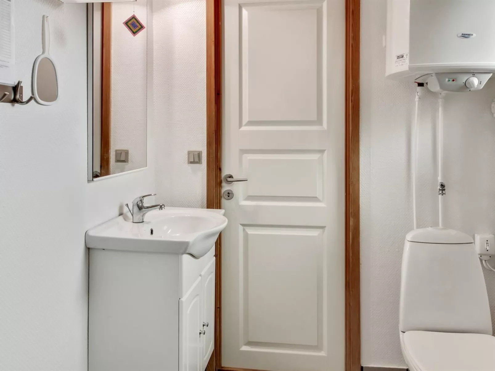 "Botilde" - 1km from the sea-Inside