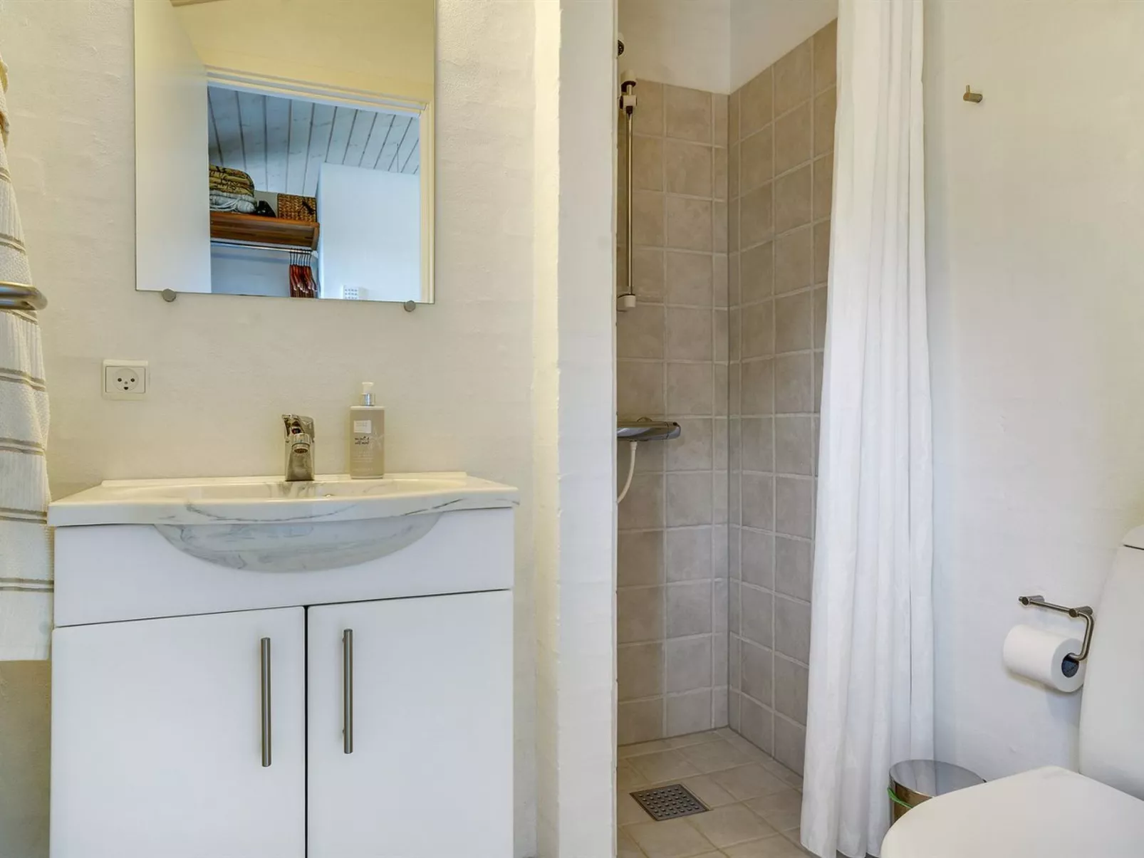 "Mourits" - 1.2km from the sea-Dedans