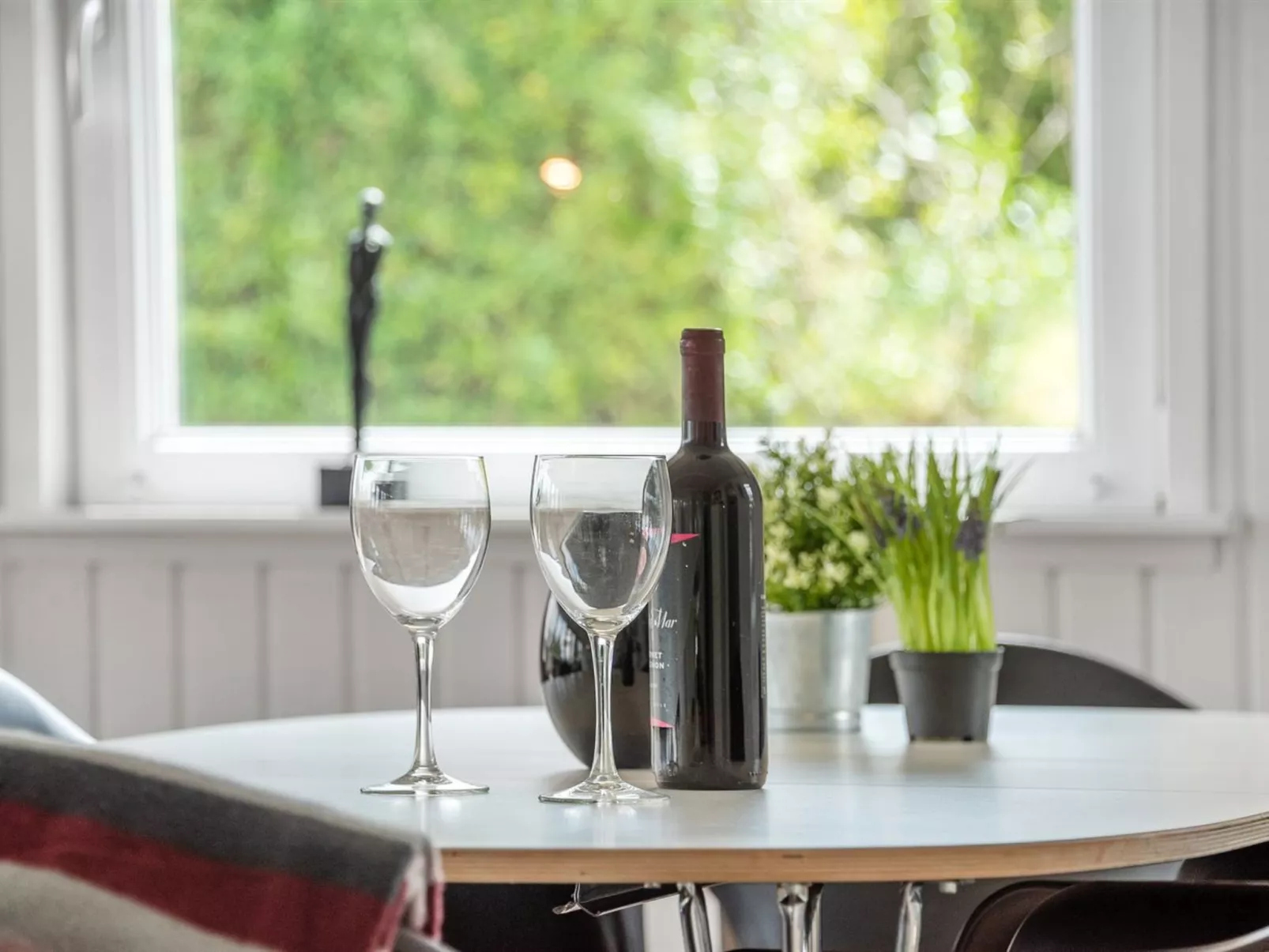 "Elain" -  from the sea-Inside