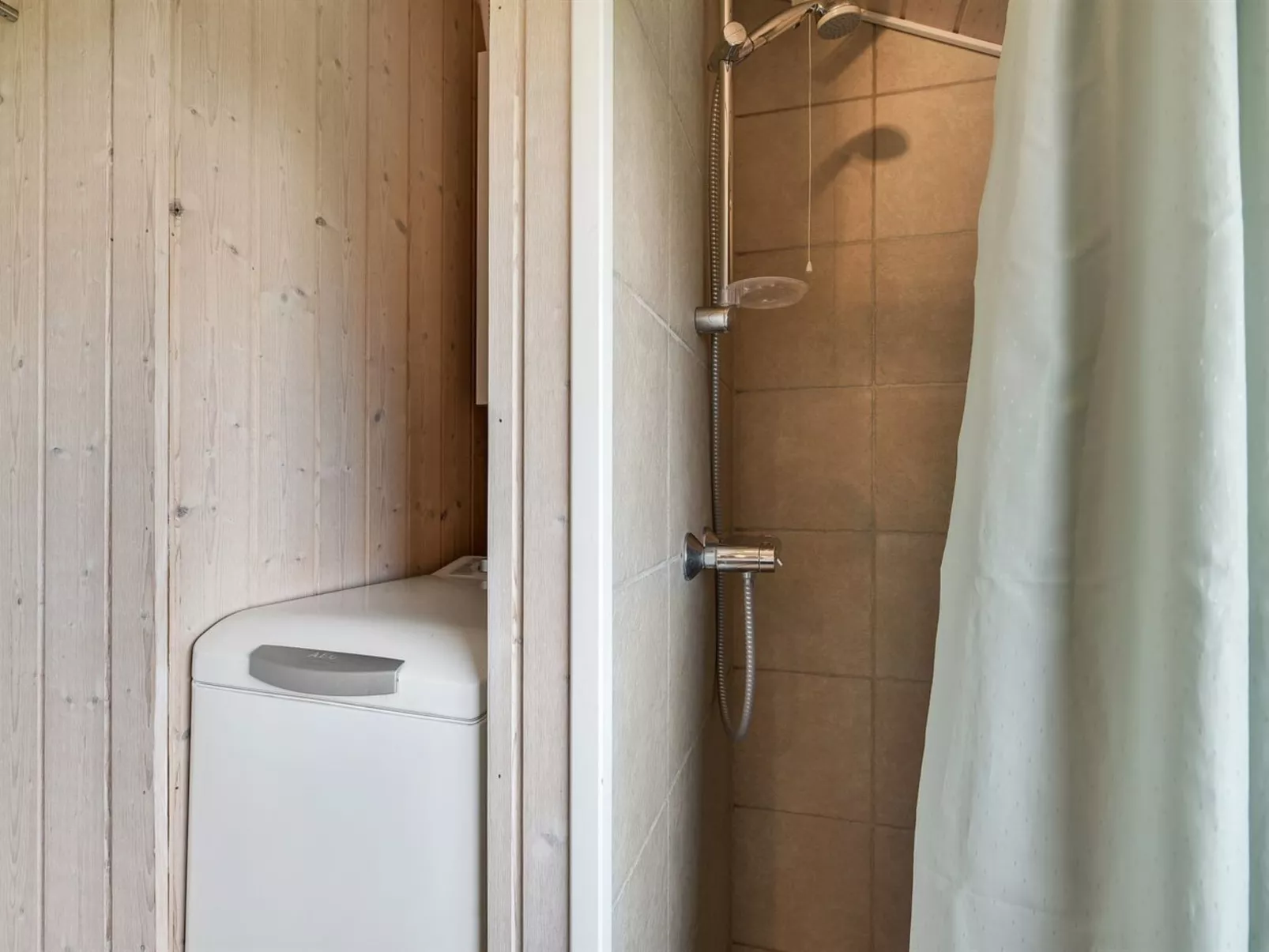 "Rathi" - 250m from the sea-Dedans