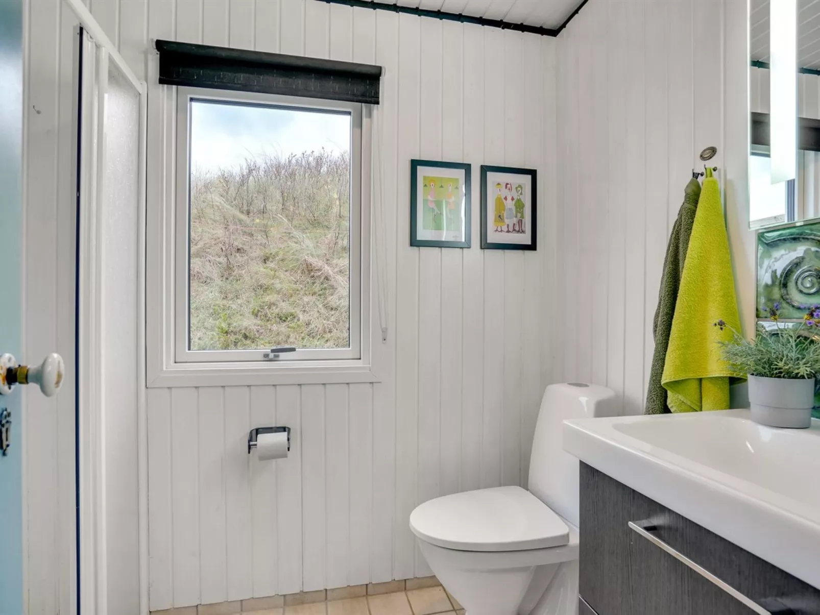 "Emiline" - 250m from the sea-Drinnen