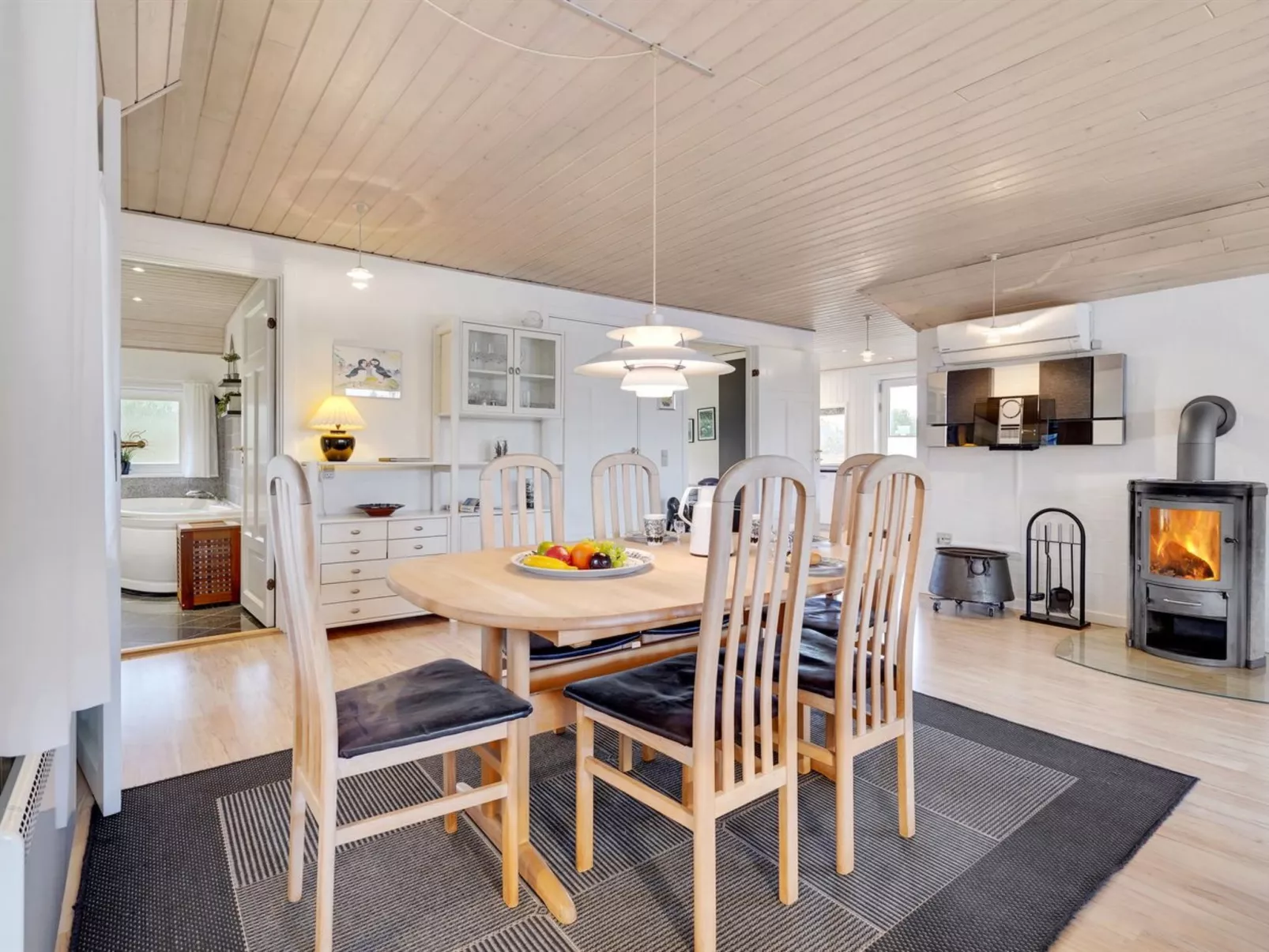 "Carolin" - 400m from the sea-Drinnen