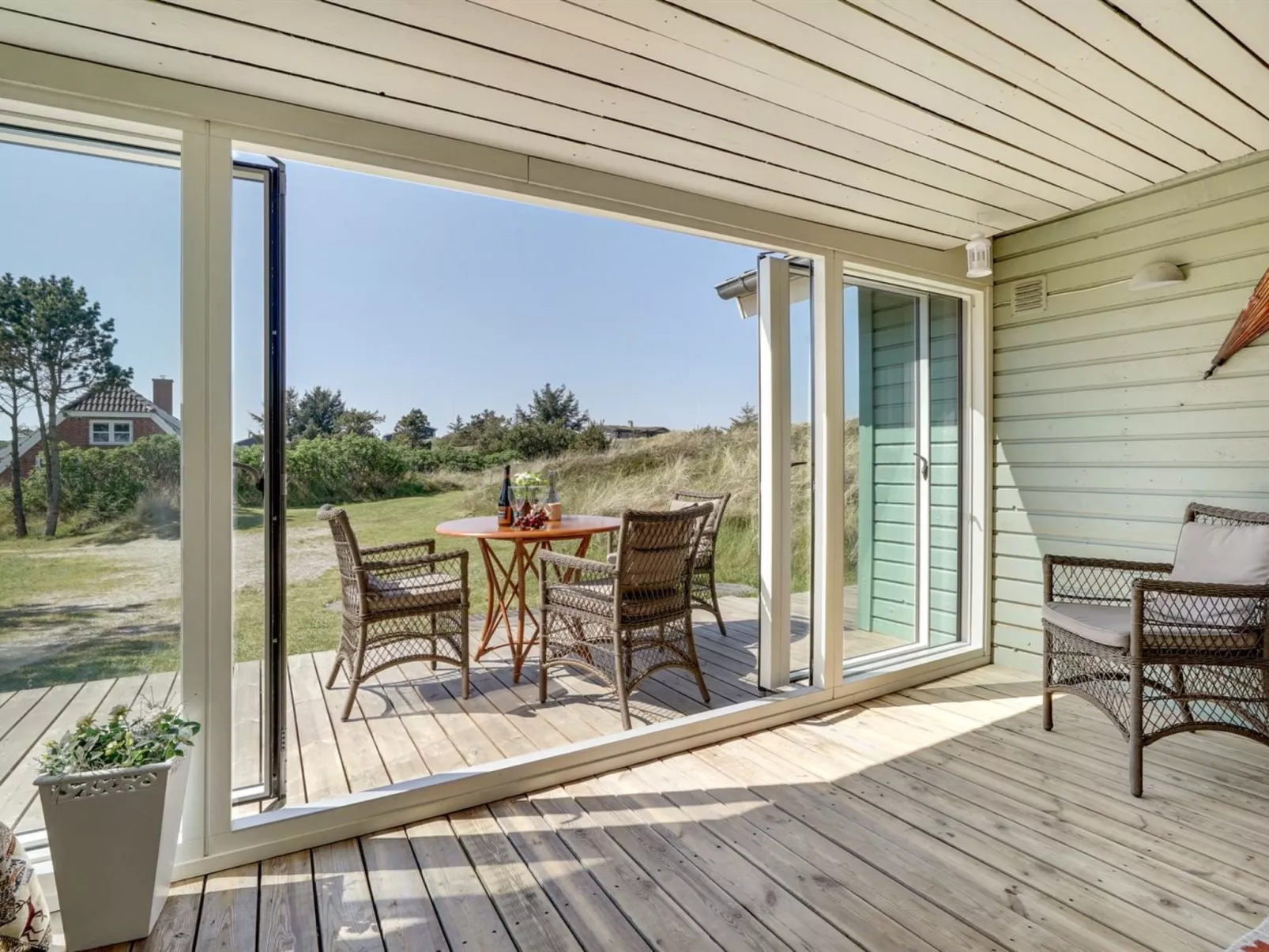 "Edna" - 800m from the sea-Dedans