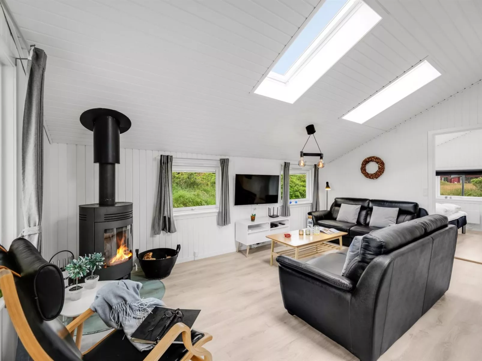 "Kari" - 900m from the sea-Dedans