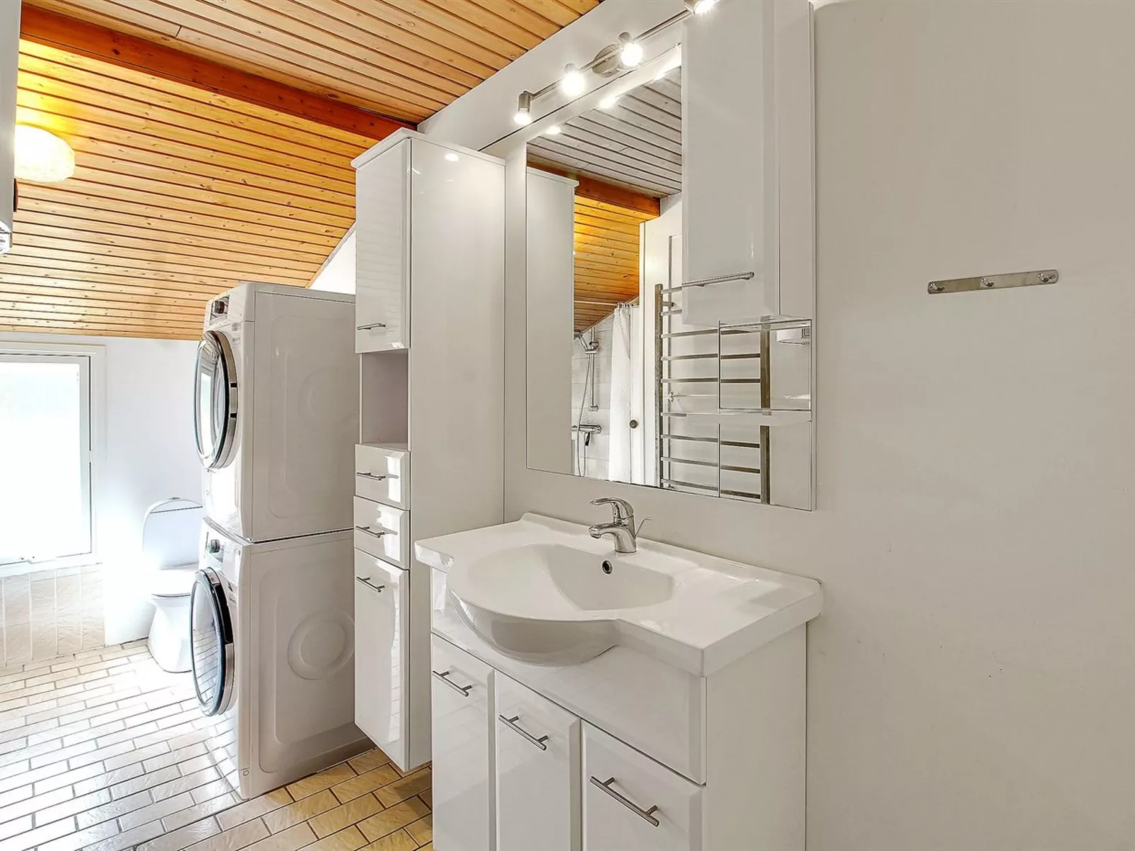 "Yardila" - 1.5km from the sea-Drinnen