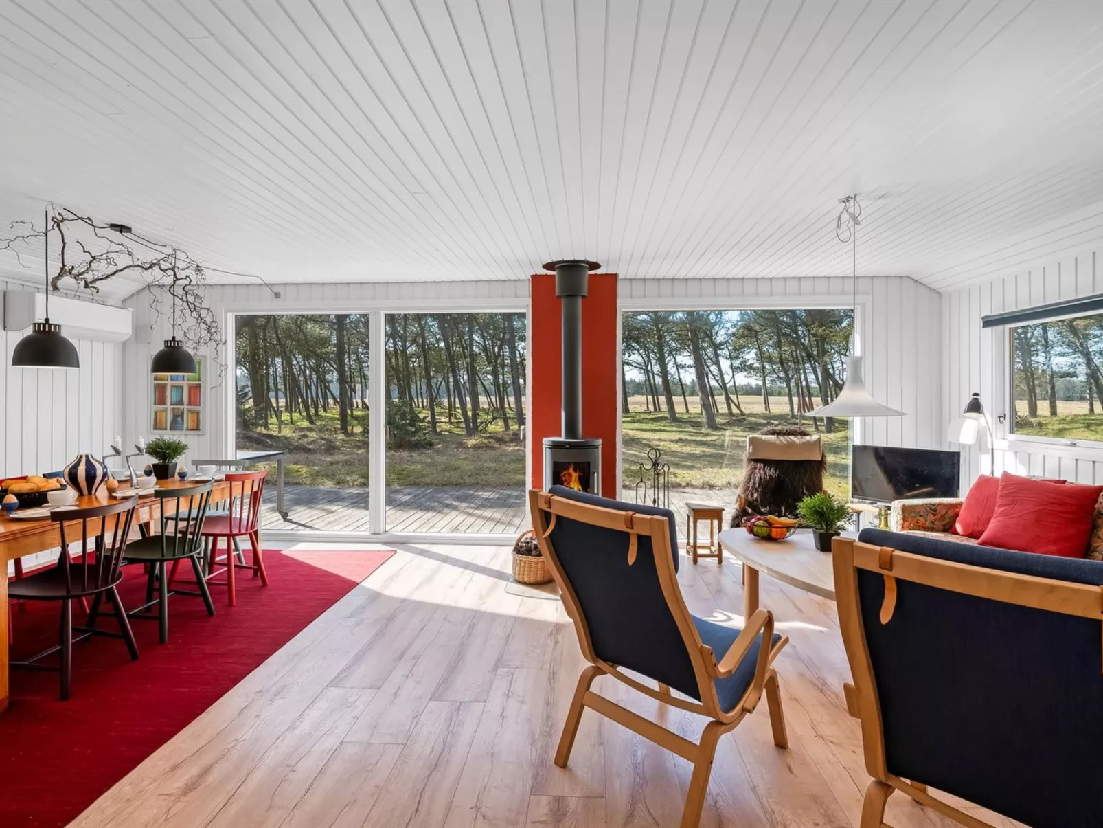 "Tove" - 1.5km from the sea-Drinnen