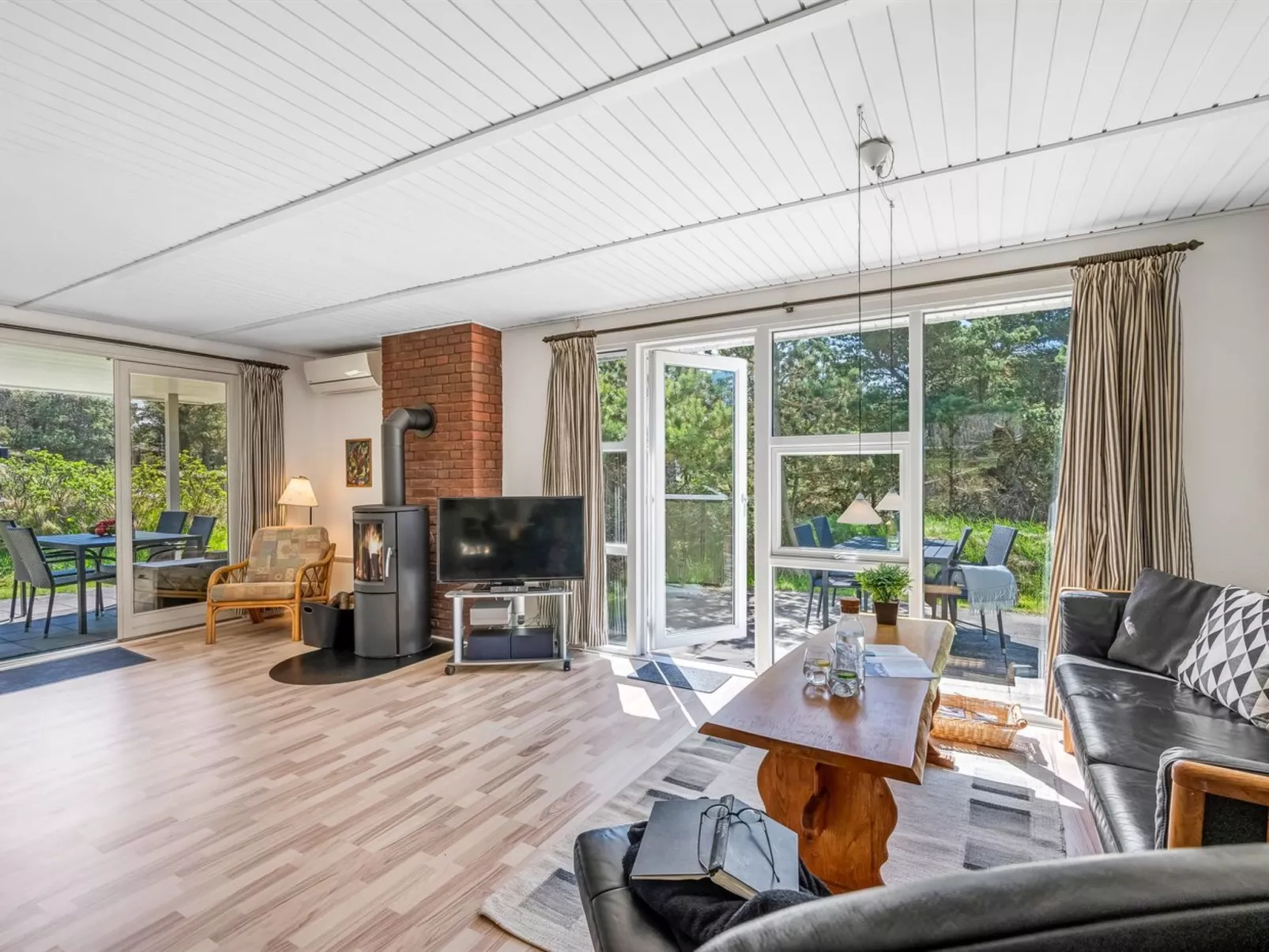 "Edite" - 500m from the sea-Dedans