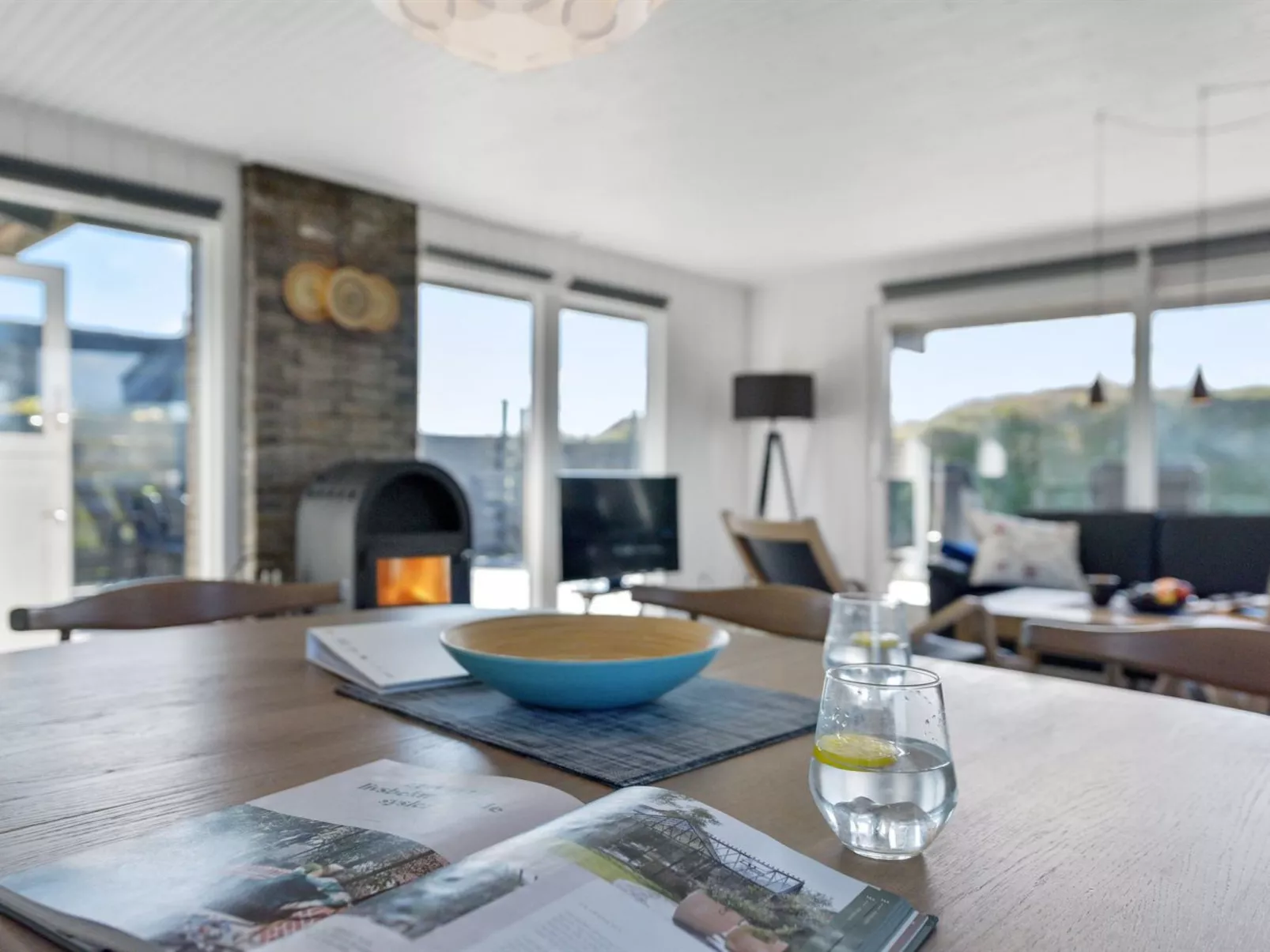 "Aiske" -  from the sea-Inside