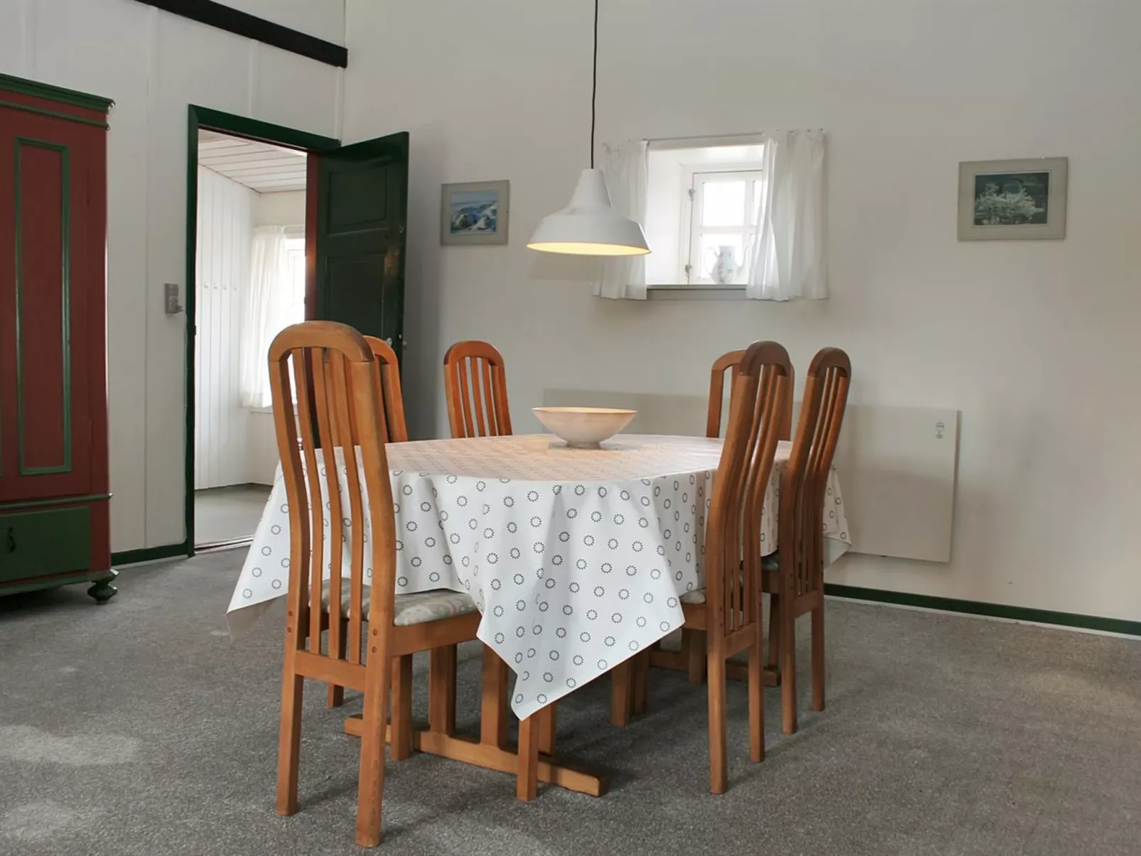 "Catalina" - 800m from the sea-Inside