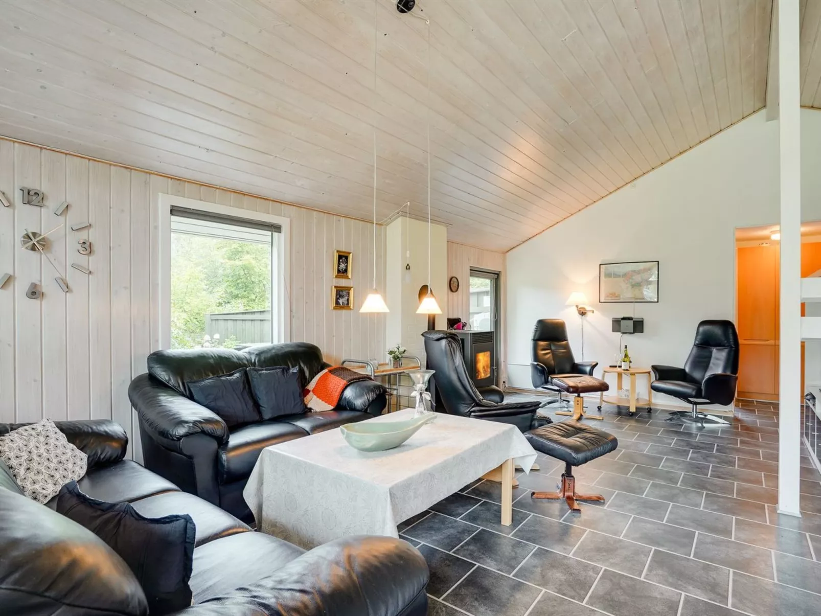 "Hermand" - 700m from the sea-Dedans