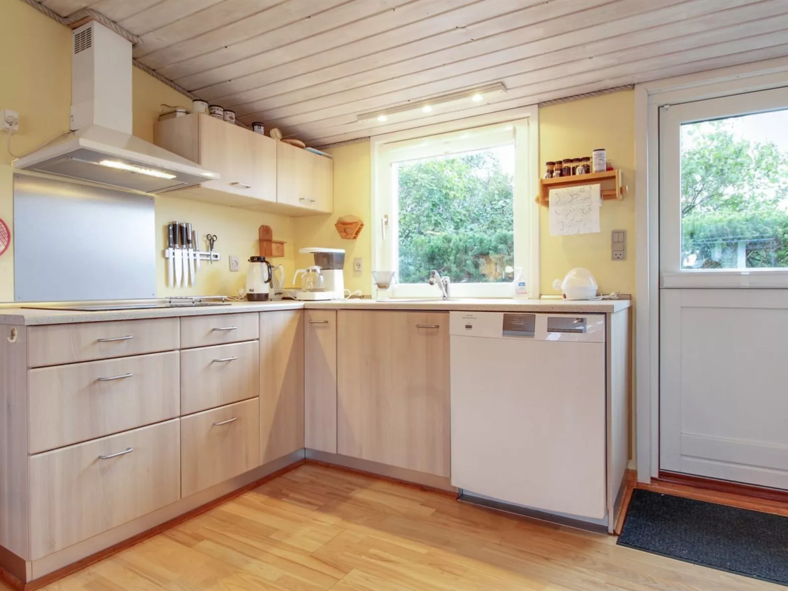 "Lilibeth" - 300m from the sea-Inside