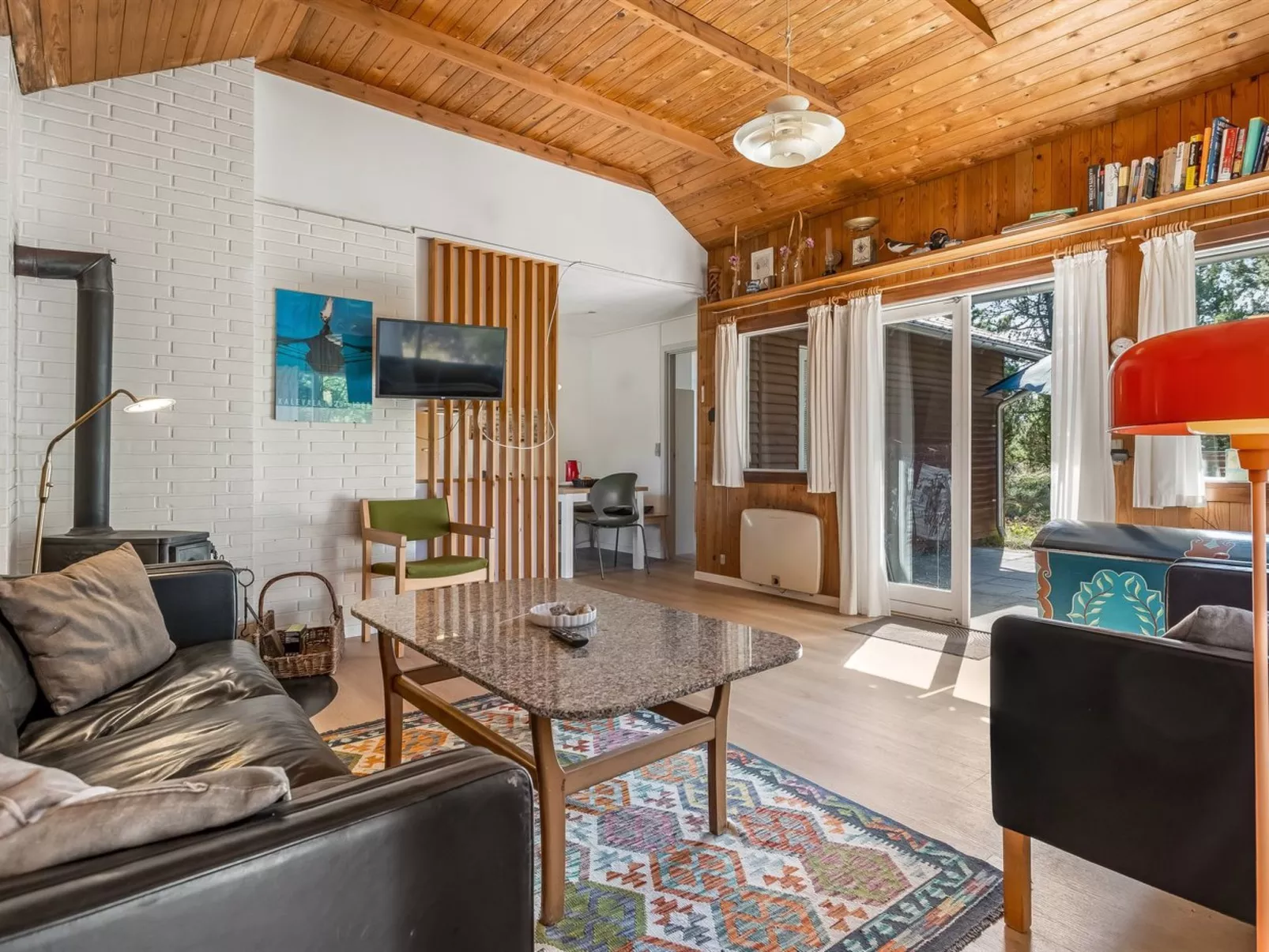 "Dorreth" - 800m from the sea-Inside