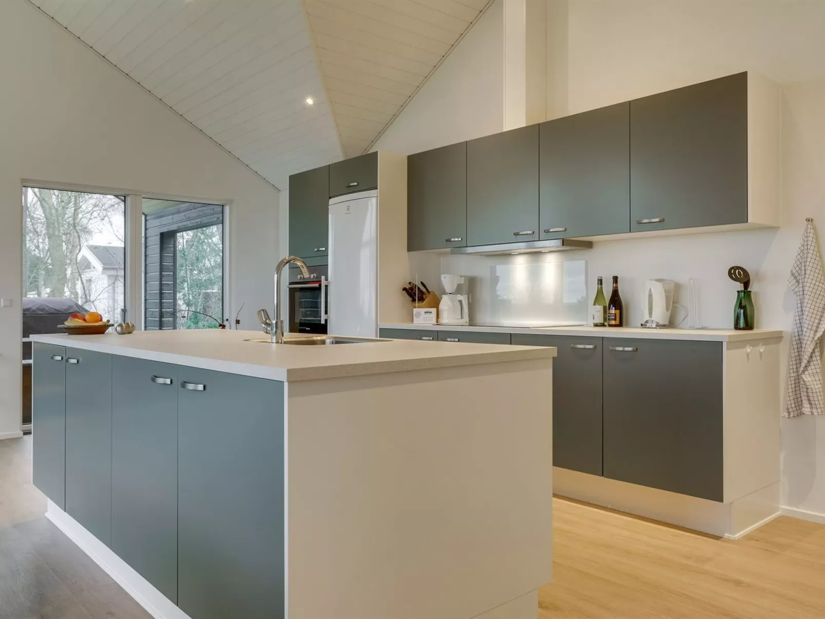 "Timmi" - 100m from the sea-Dedans