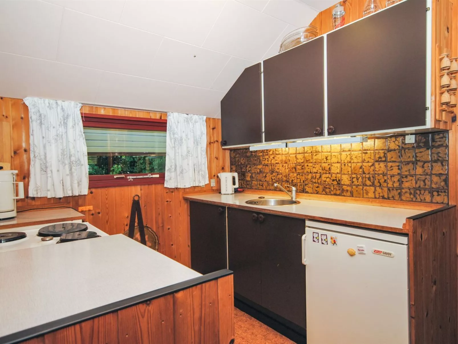 "Naema" - 600m to the fjord-Inside