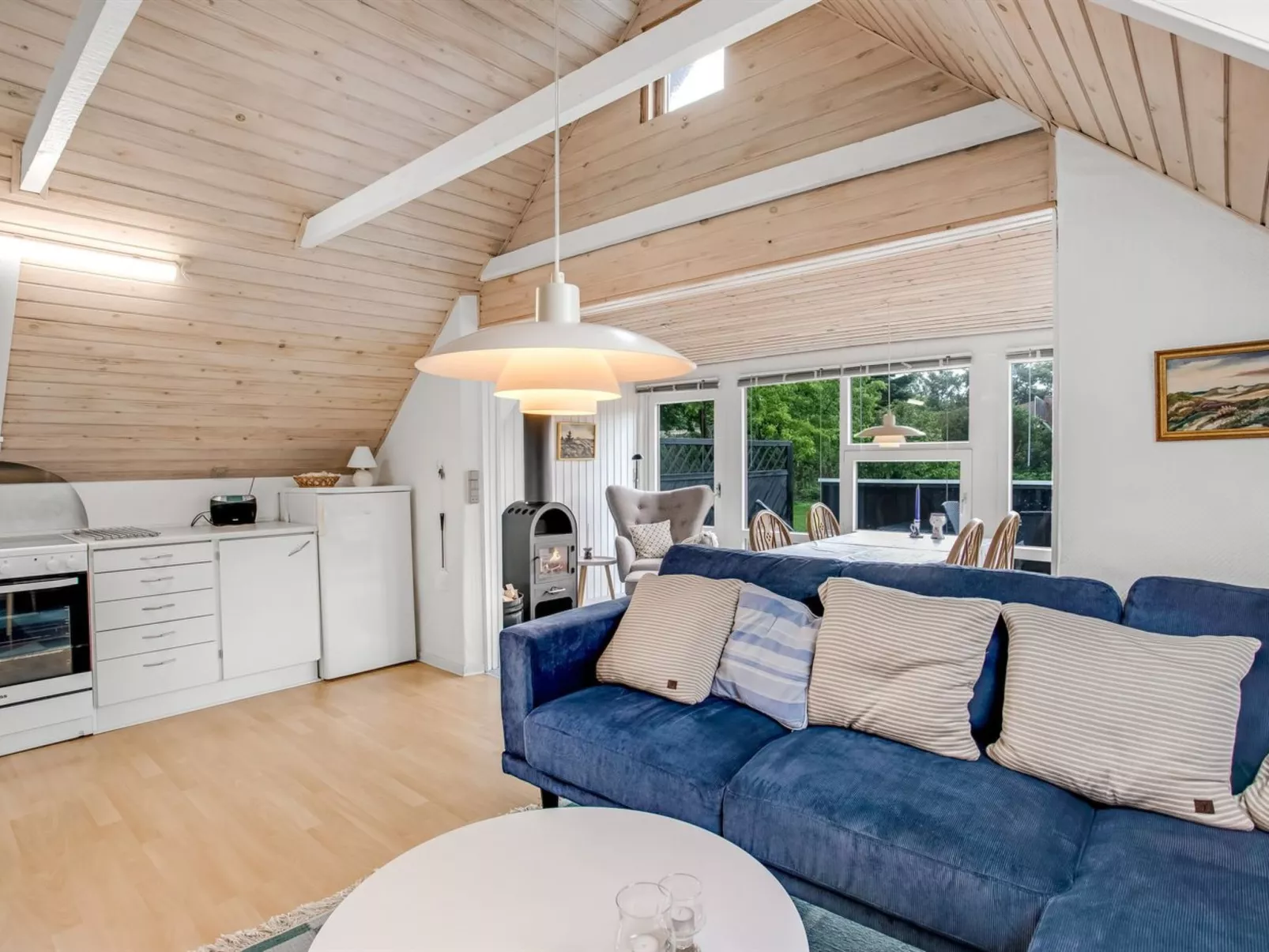 "Siouxsie" - 500m from the sea-Inside