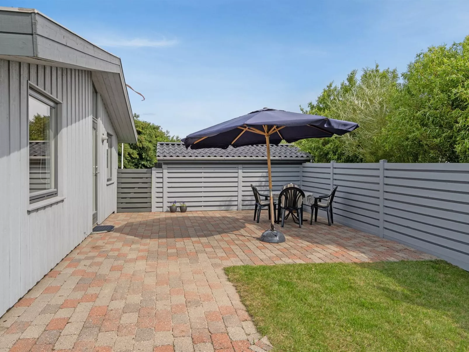 "Elise" - 800m from the sea-Outside