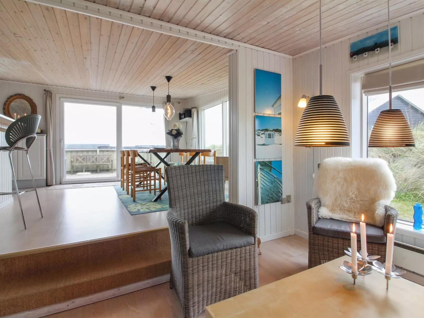 "Dyveke" - 220m from the sea-Dedans