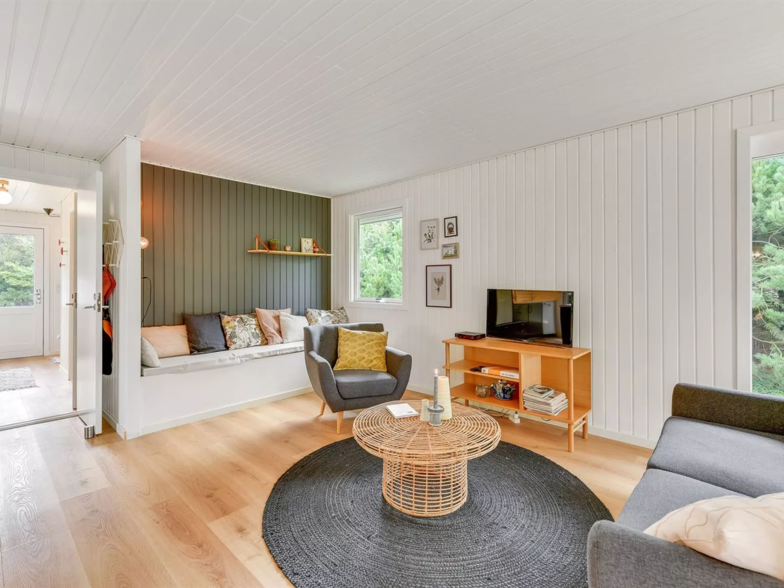 "Doreen" -  from the sea-Dedans