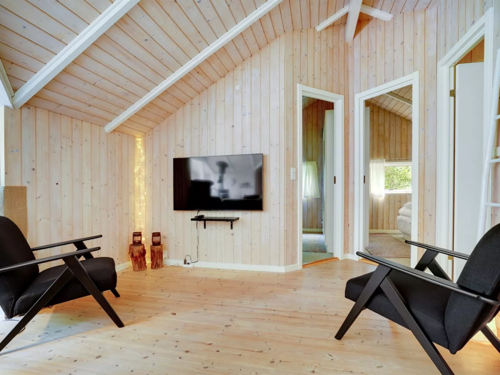 "Maard" - 325m from the sea-Drinnen