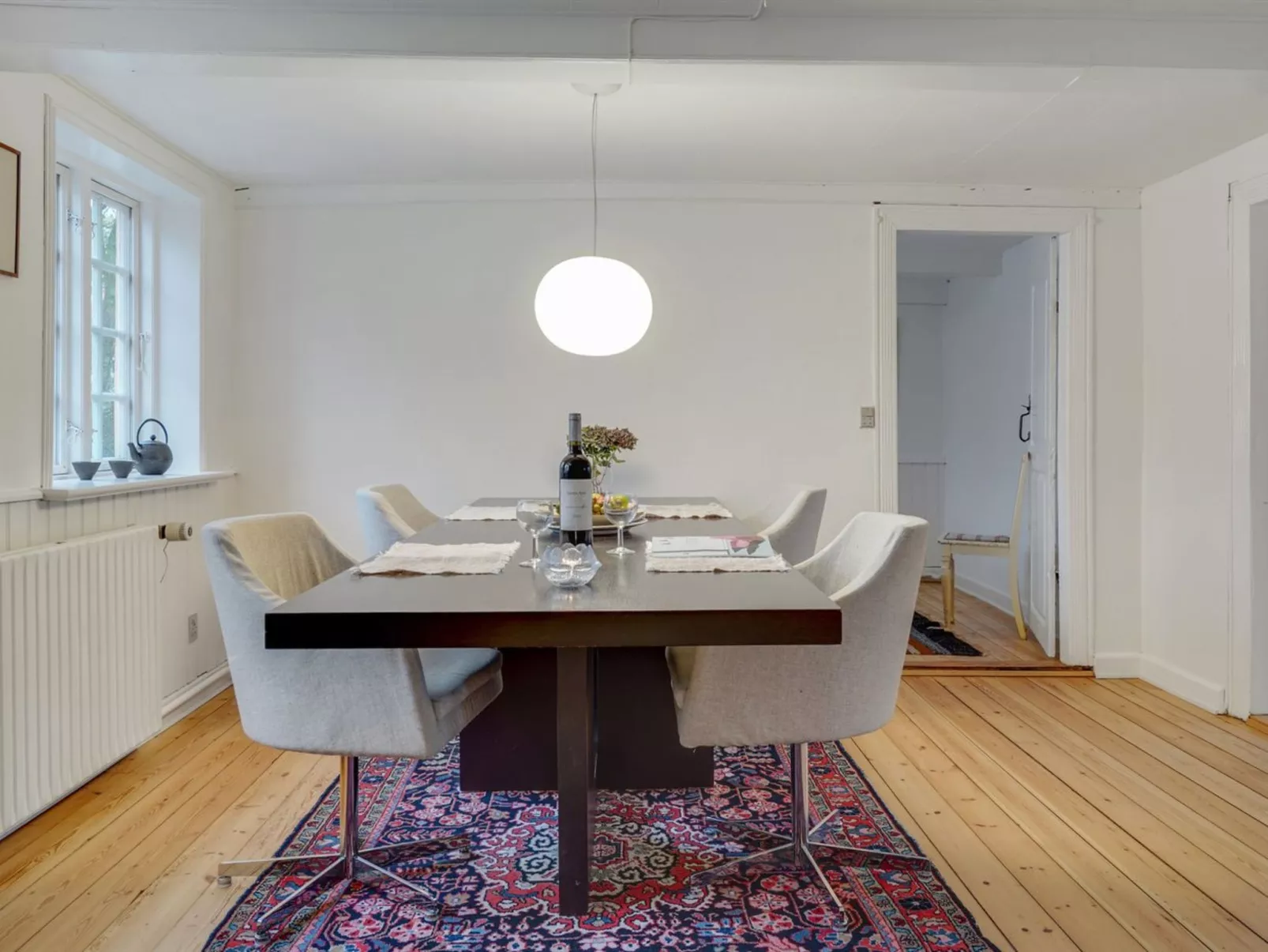 "Ilsa" - 9.8km from the sea-Dedans