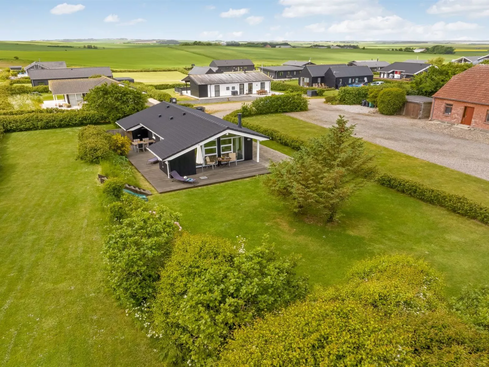 "Tanna" - 330m to the fjord-Outside