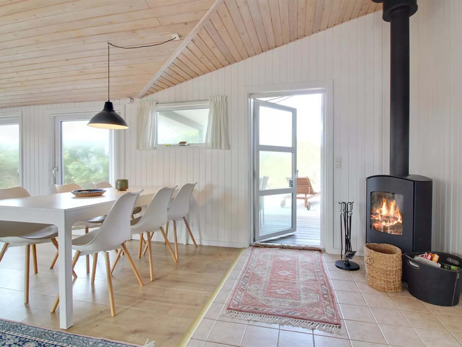 "Ingemar" - 100m from the sea-Dedans