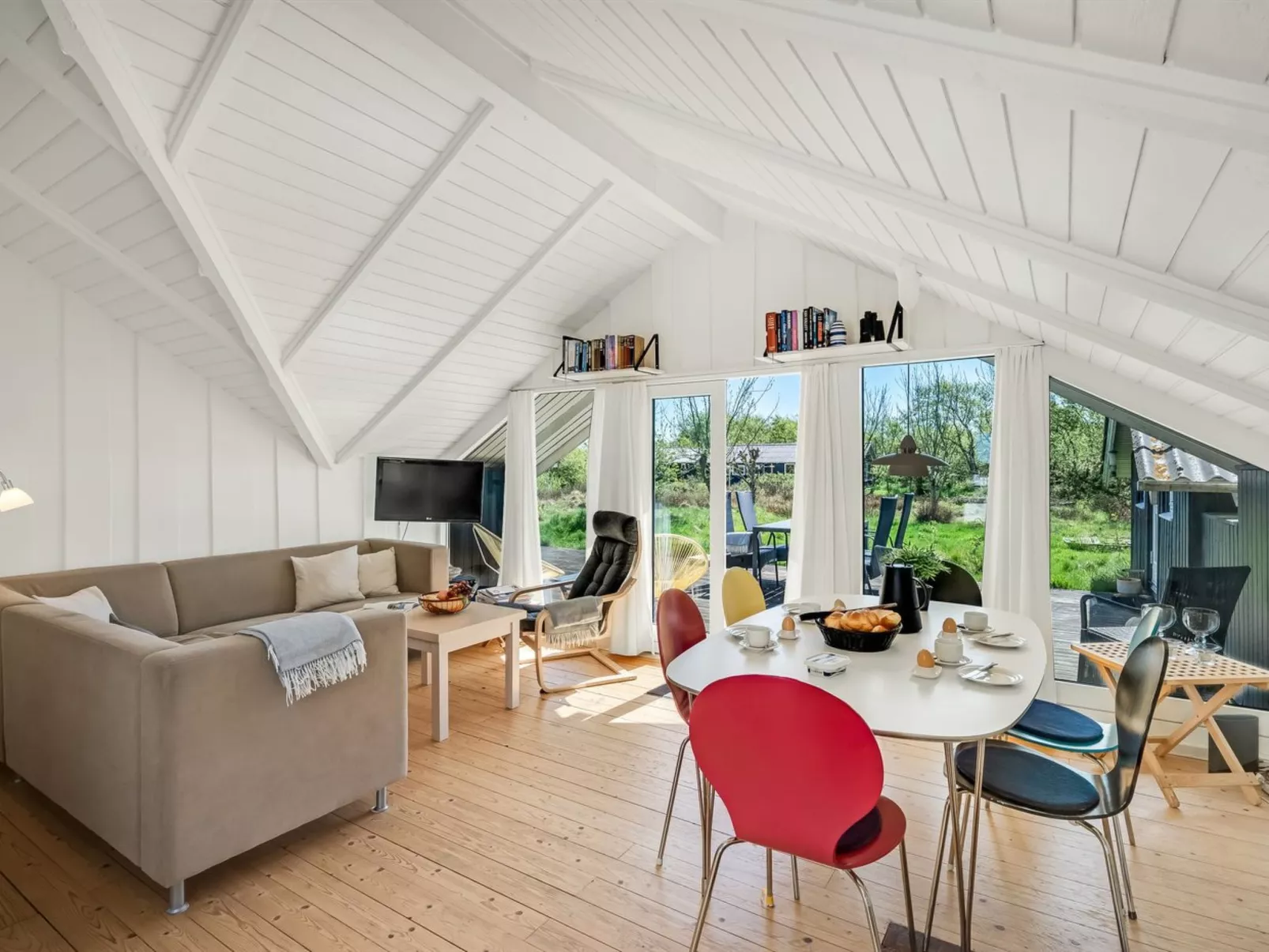 "Maxie" - 1.2km from the sea-Dedans