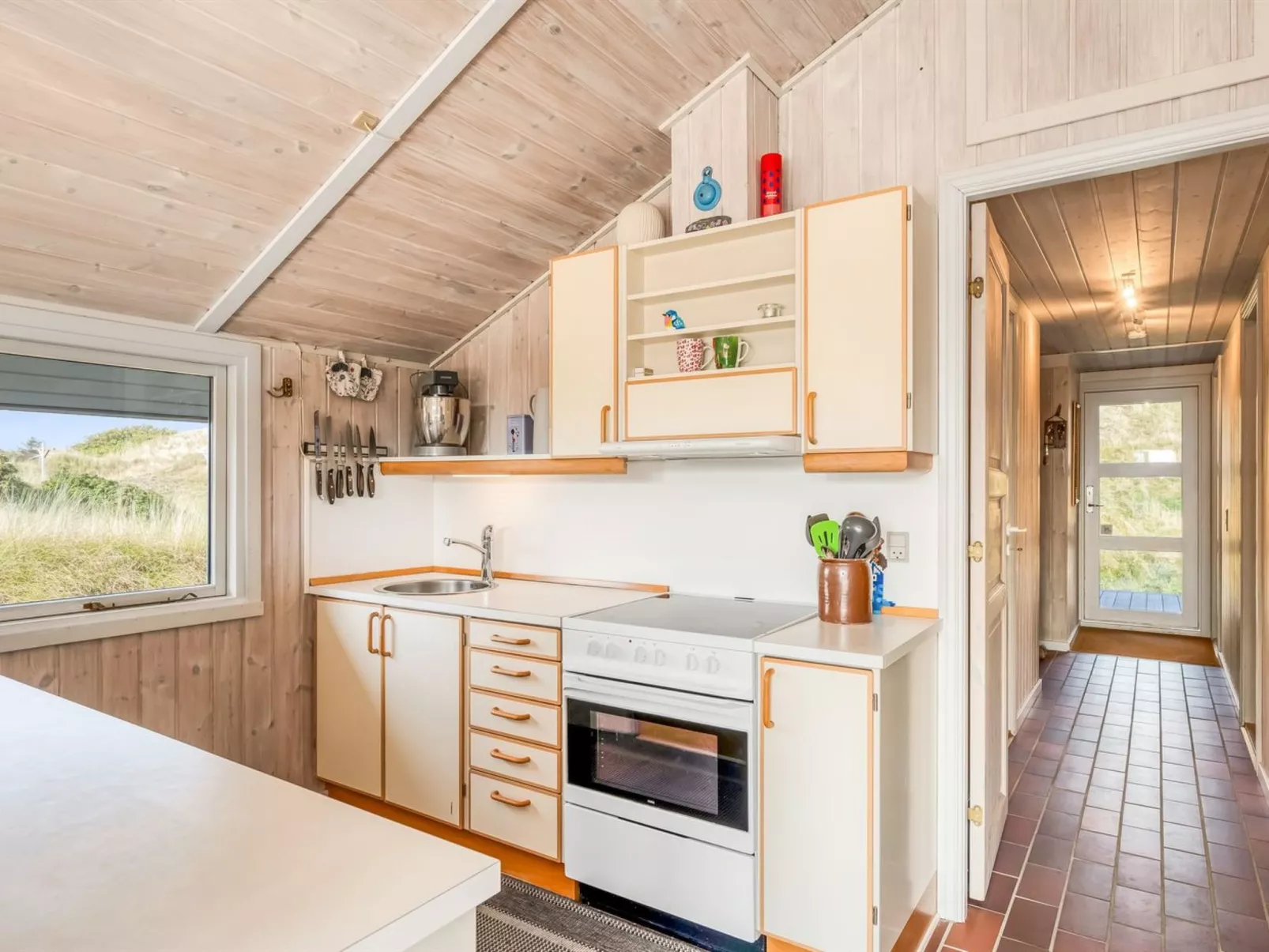 "Edvardine" - 400m from the sea-Inside