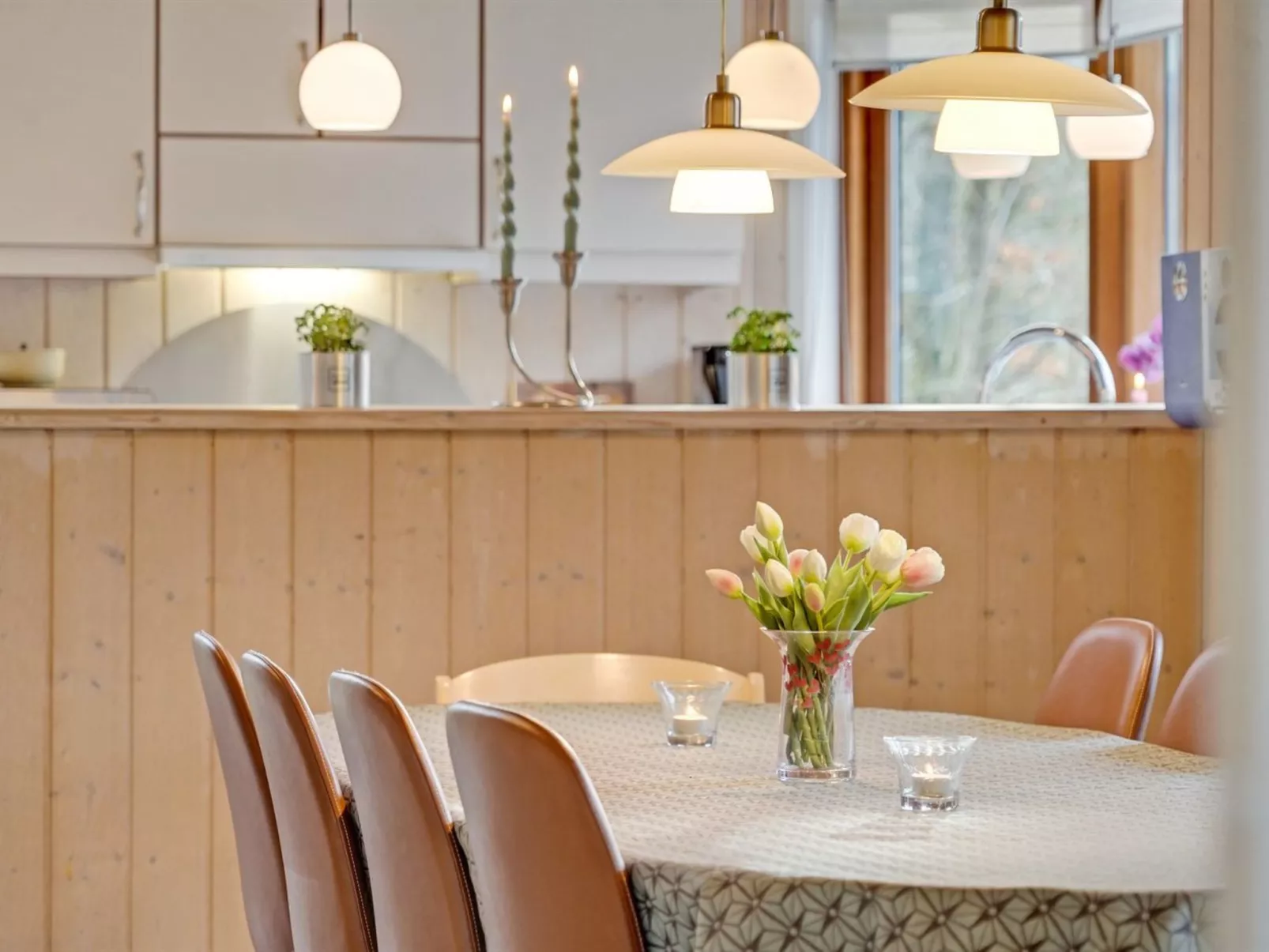 "Swarte" - 30km from the sea-Inside