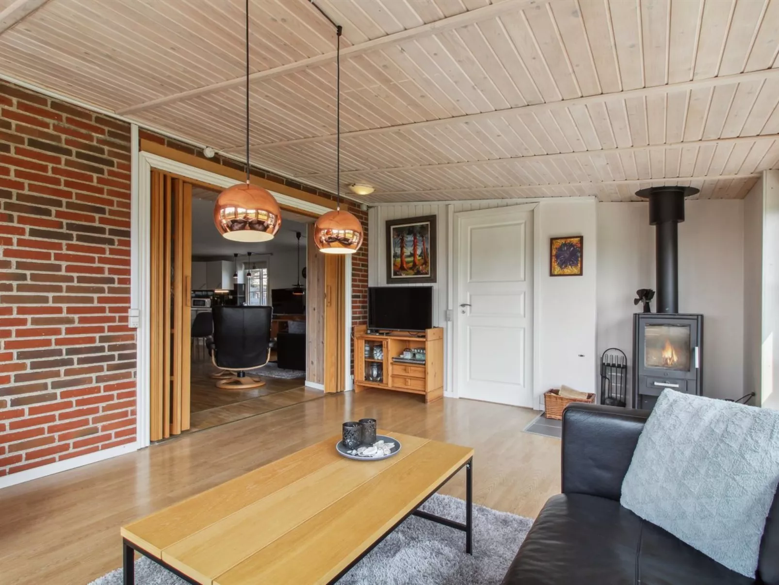 "Øvli" - 3.8km from the sea-Drinnen