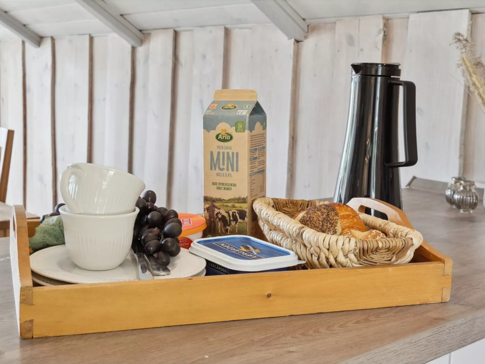 "Ines" - 25km from the sea-Inside