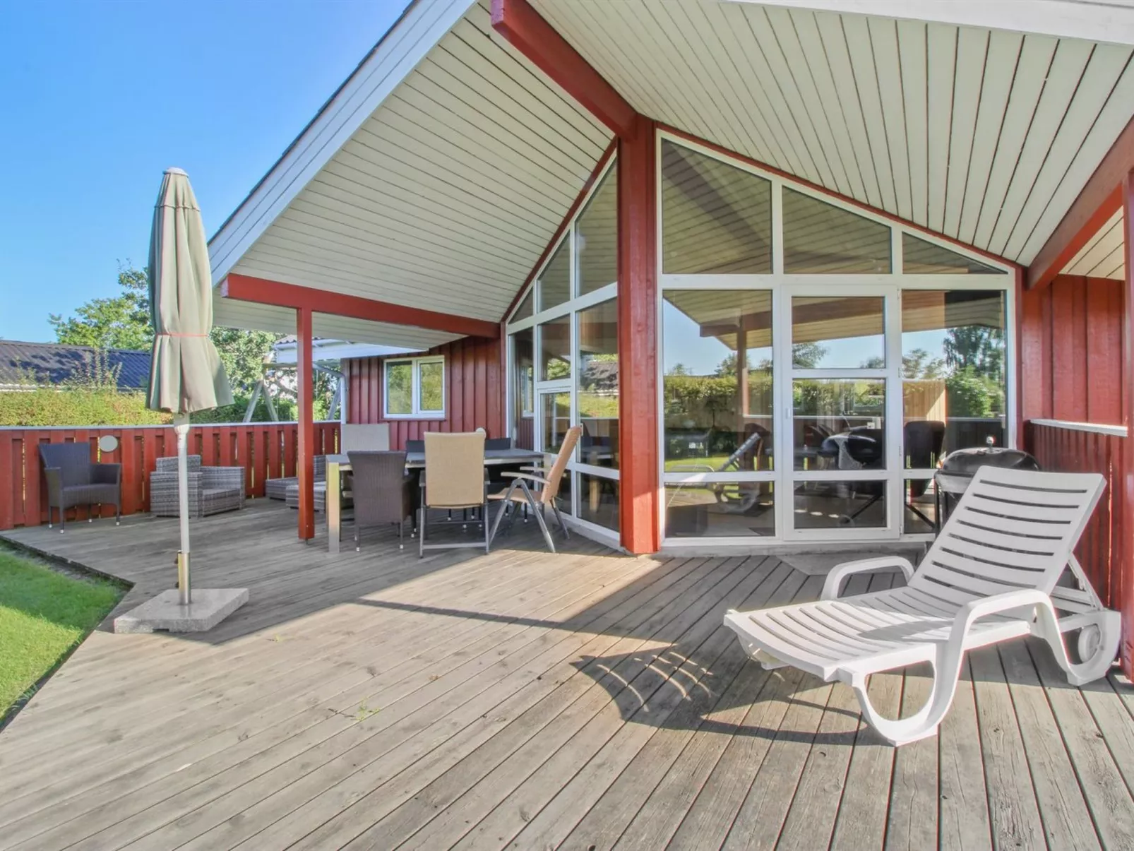 "Simjanka" - 600m from the sea-Draußen