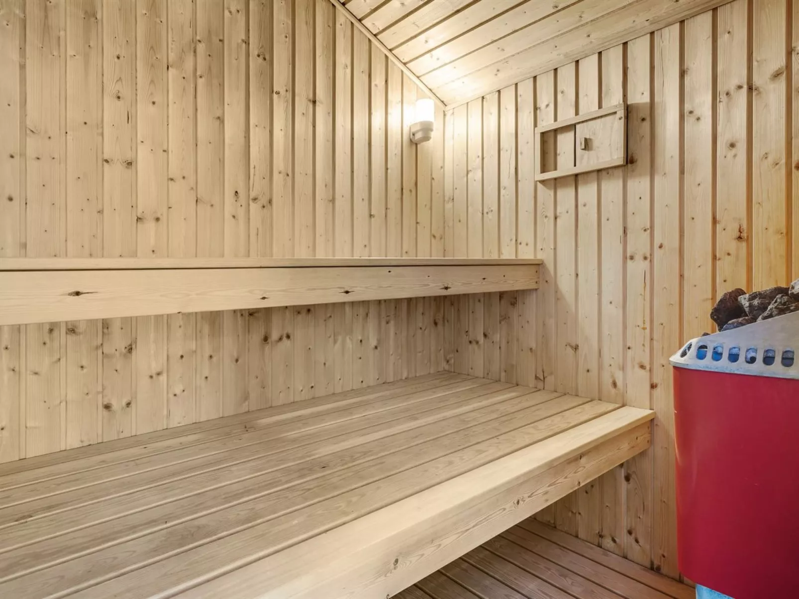 "Euphemia" - 900m from the sea-Inside