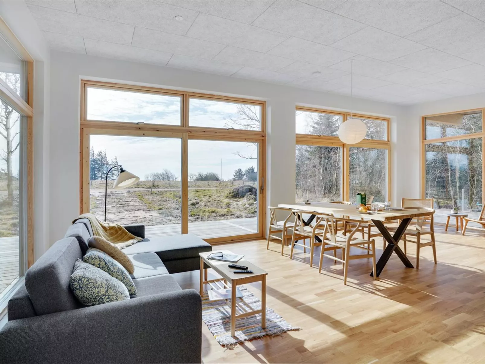 "Haubert" - 500m to the fjord-Dedans