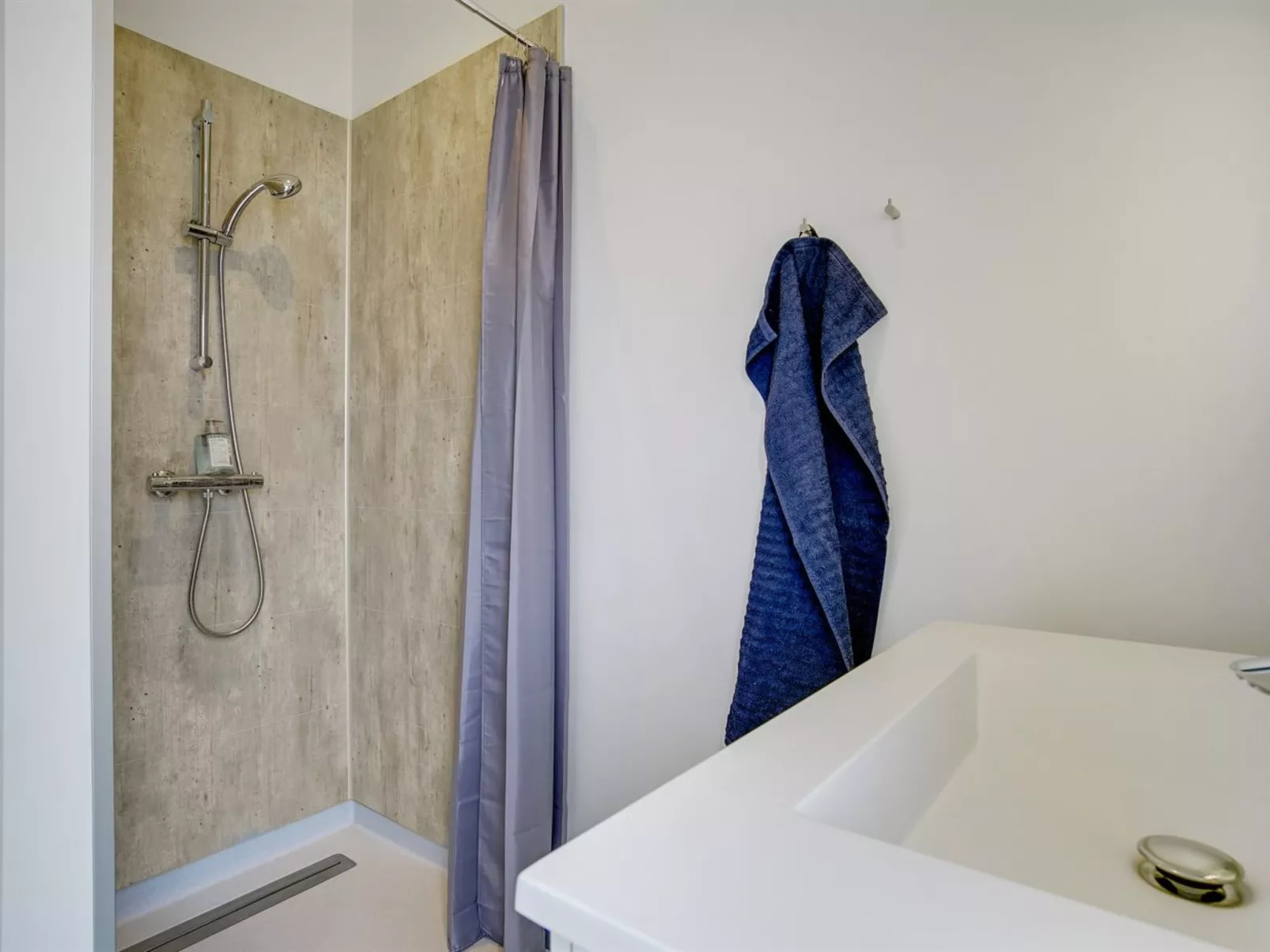 "Gjorgje" - 100m from the sea-Dedans