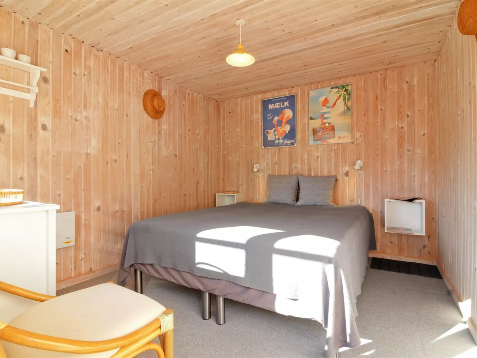 "Tilda" - 275m from the sea-Inside